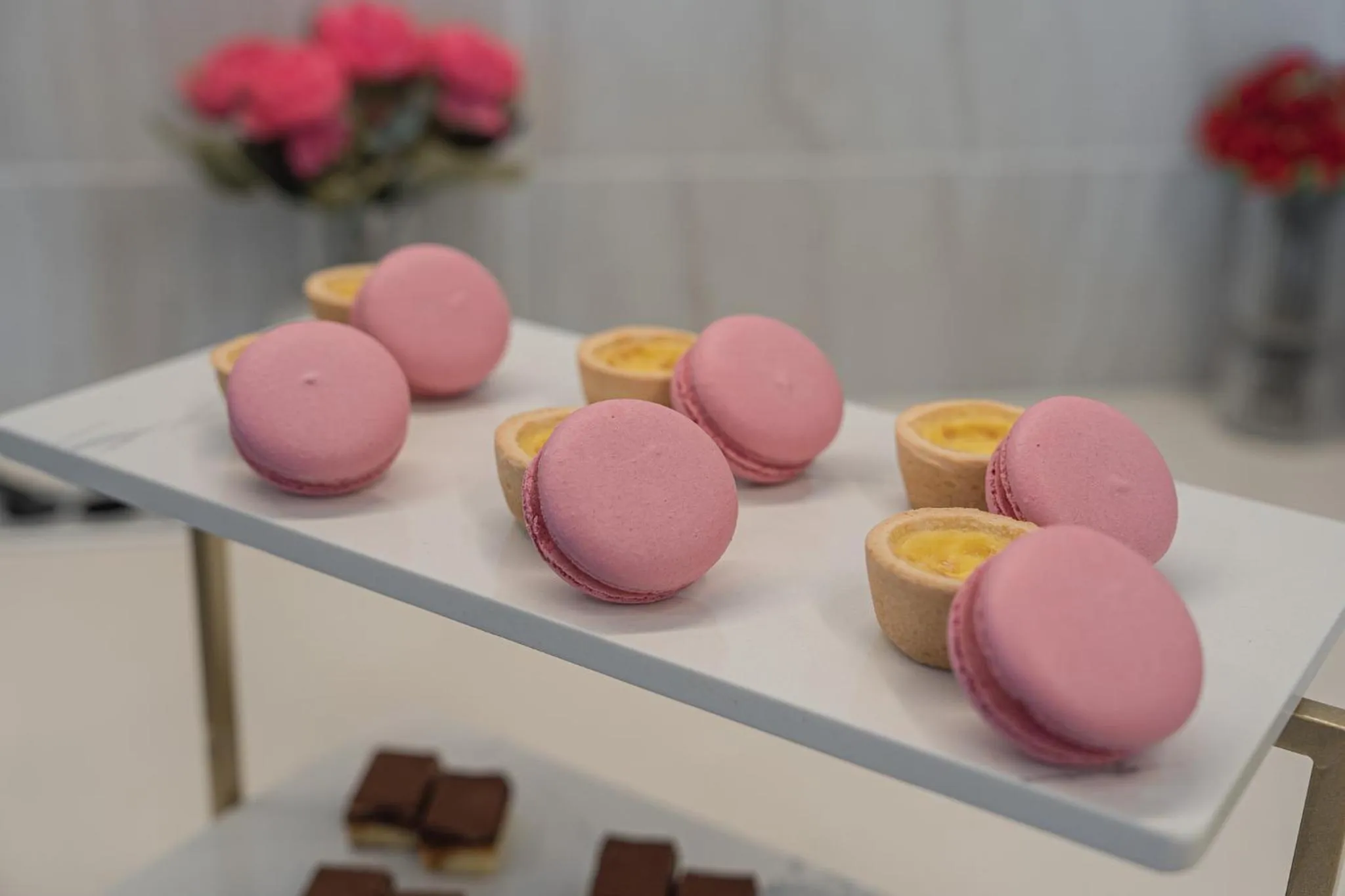 Restaurant/places to eat in Act Hotel