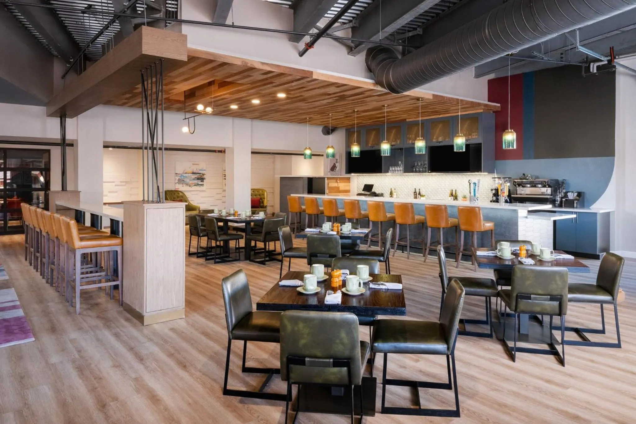 Restaurant/places to eat in voco College Station Aggieland by IHG