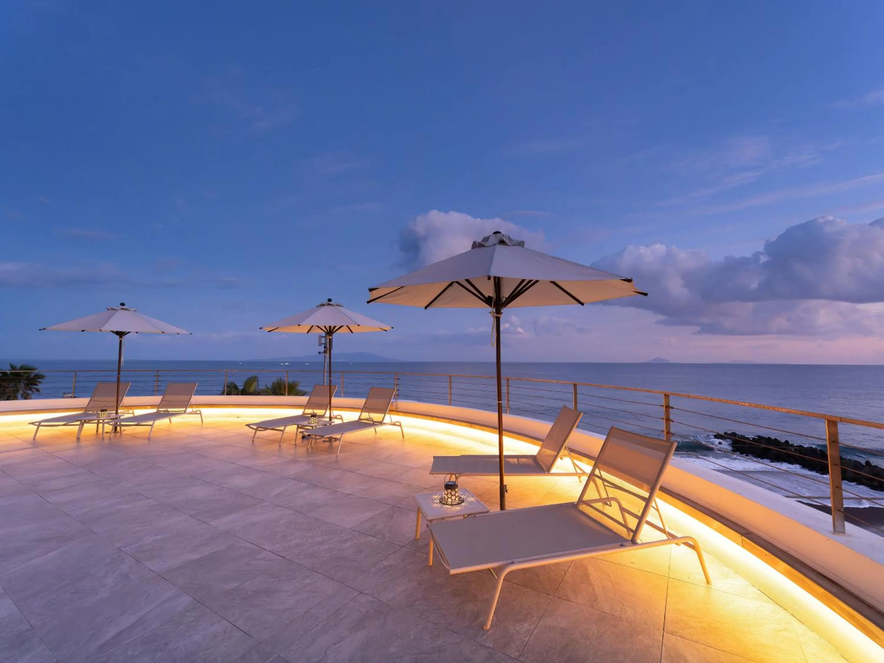 Swimming pool in Atagawa Ocean Resort