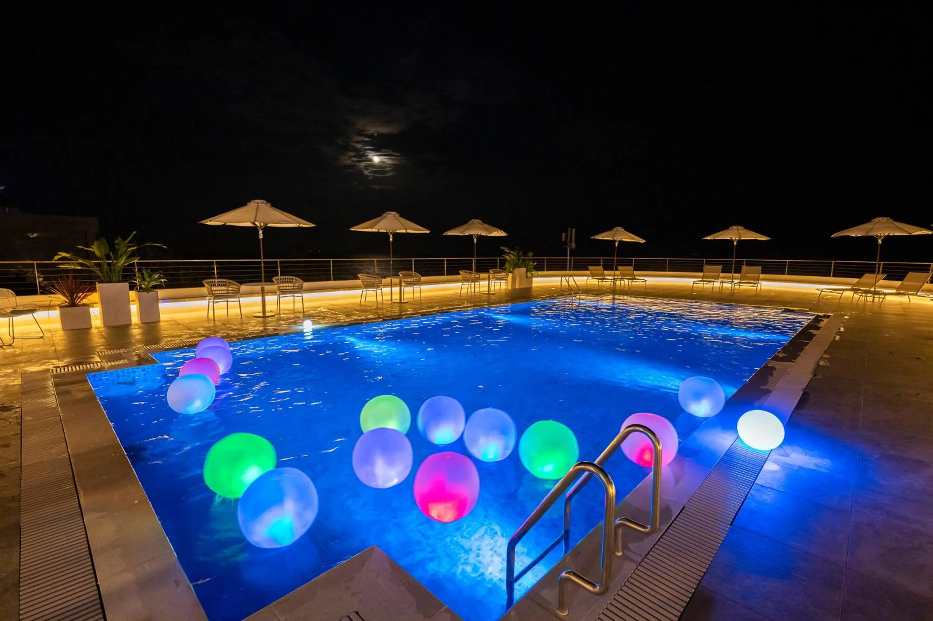 Swimming pool in Atagawa Ocean Resort
