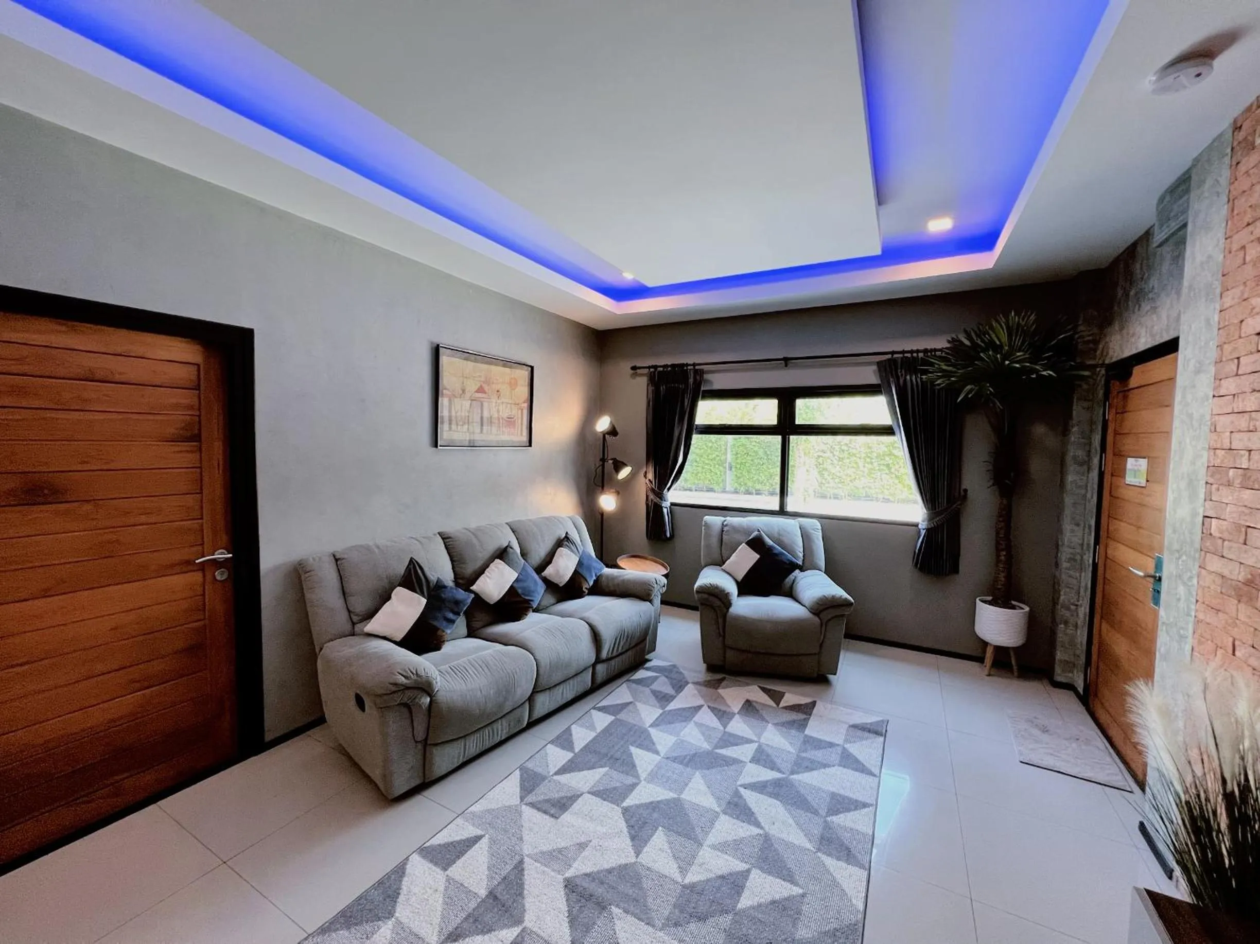 Seating area, Bed in Hideaway Resort Banchang