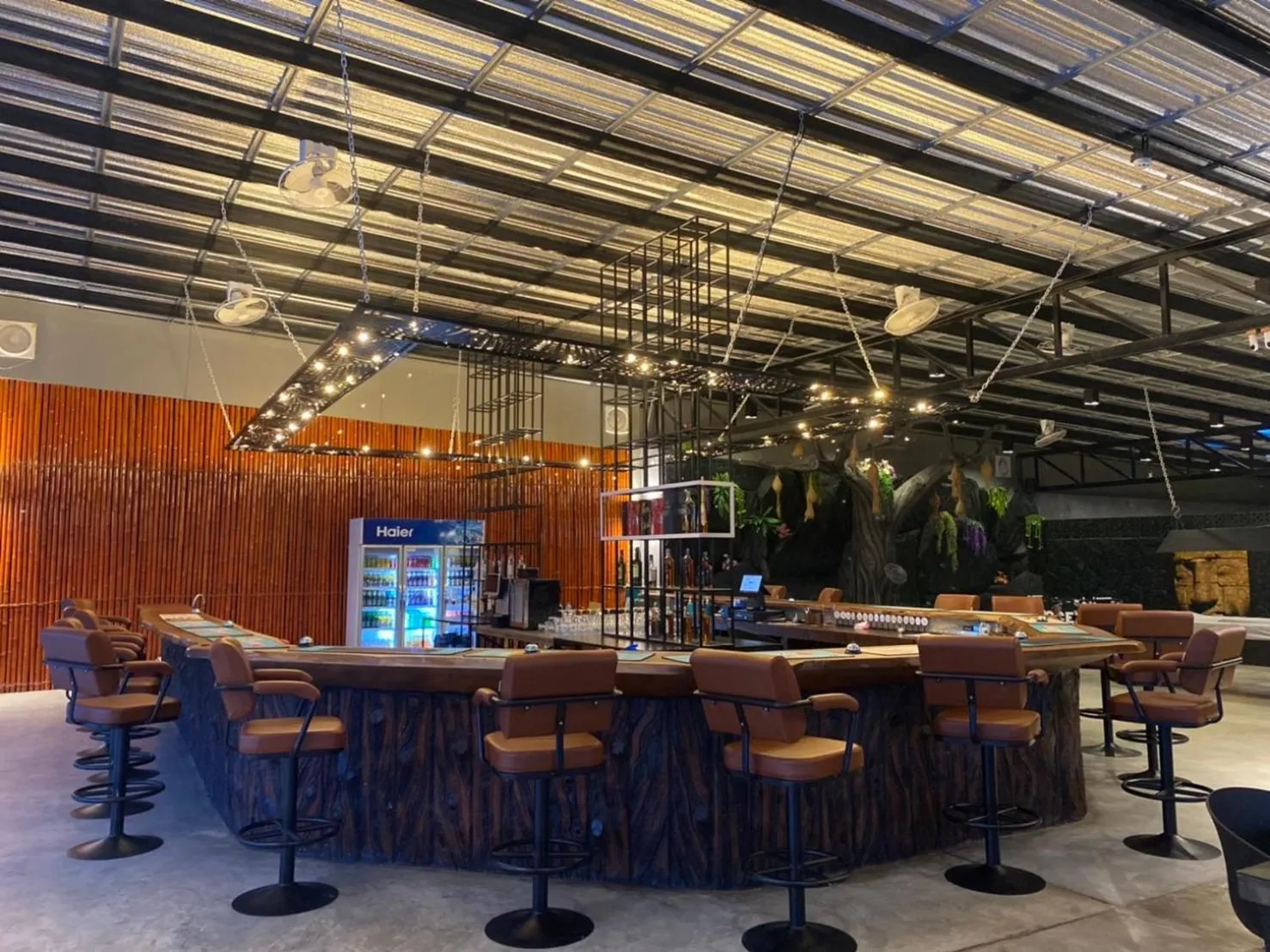 Lounge or bar in Hideaway Resort Banchang