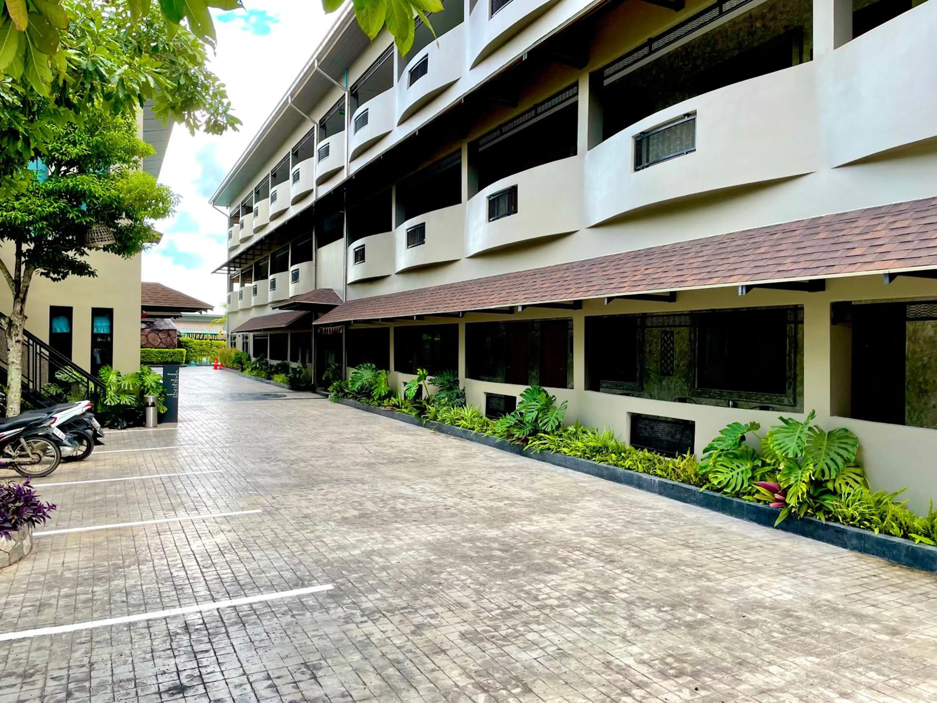 Property building in Hideaway Resort Banchang