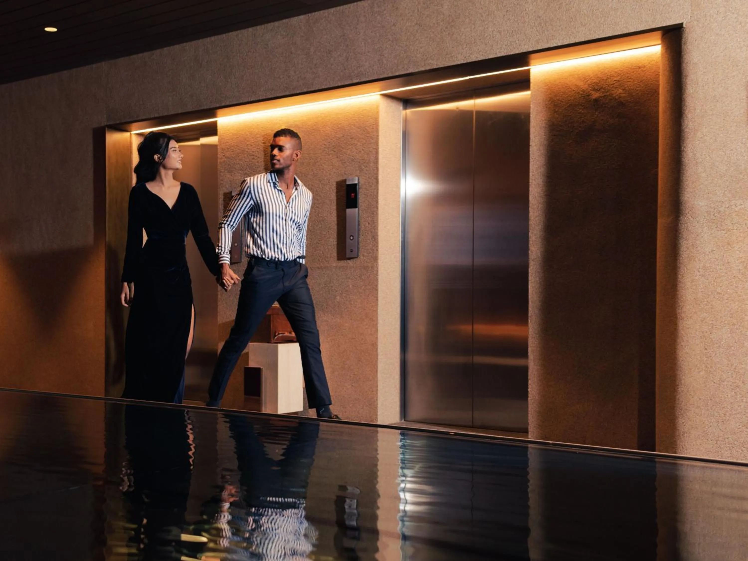 Restaurant/places to eat in Hotel KVL