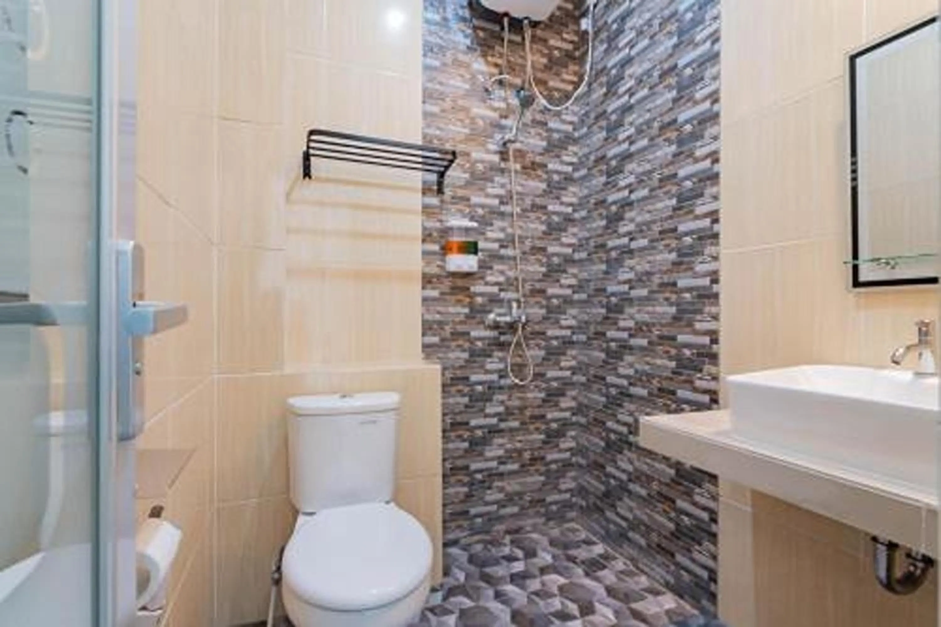 Bathroom in Mamifokobo Hotel & Glamping