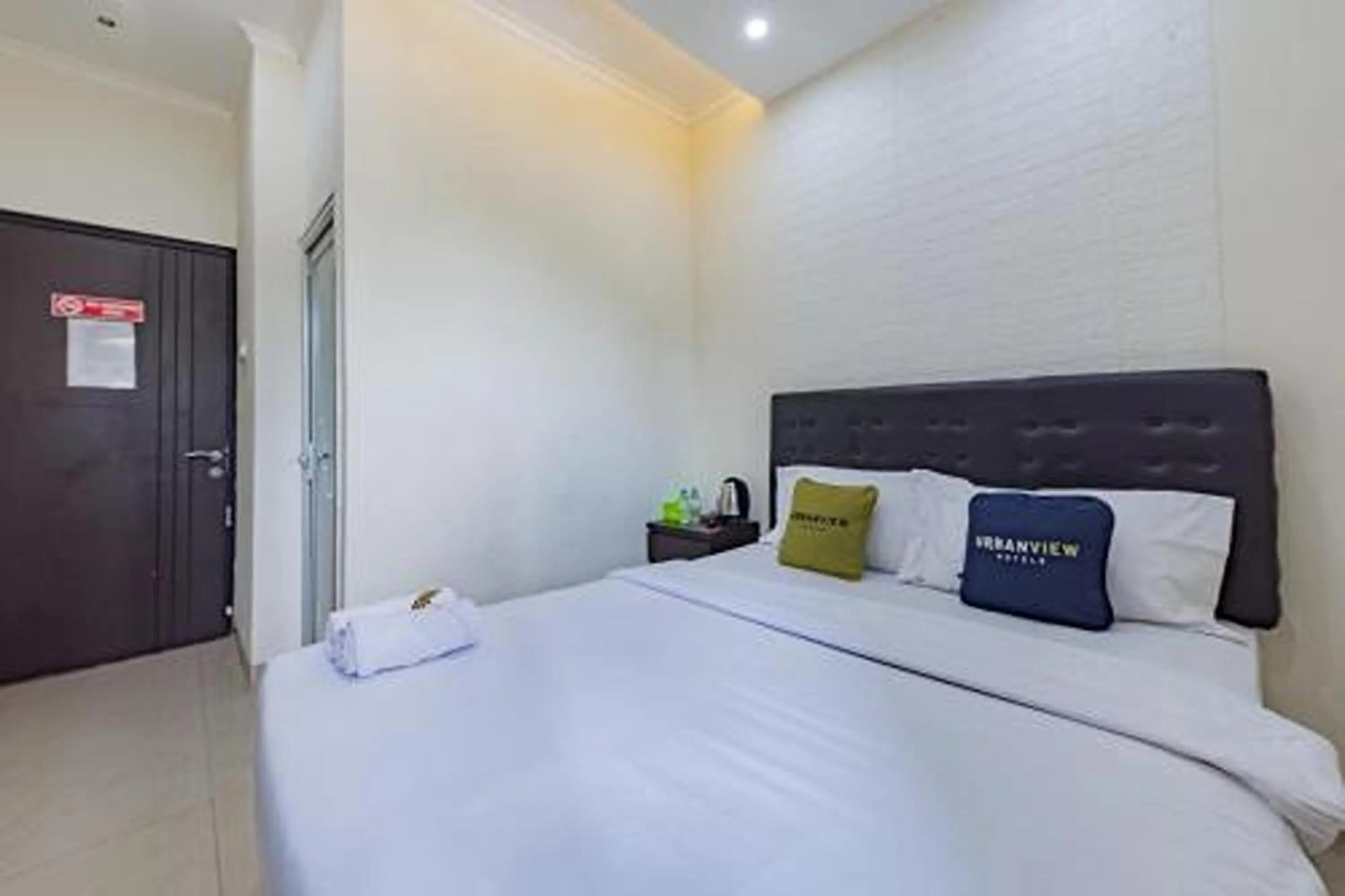 Bedroom, Bed in Mamifokobo Hotel & Glamping