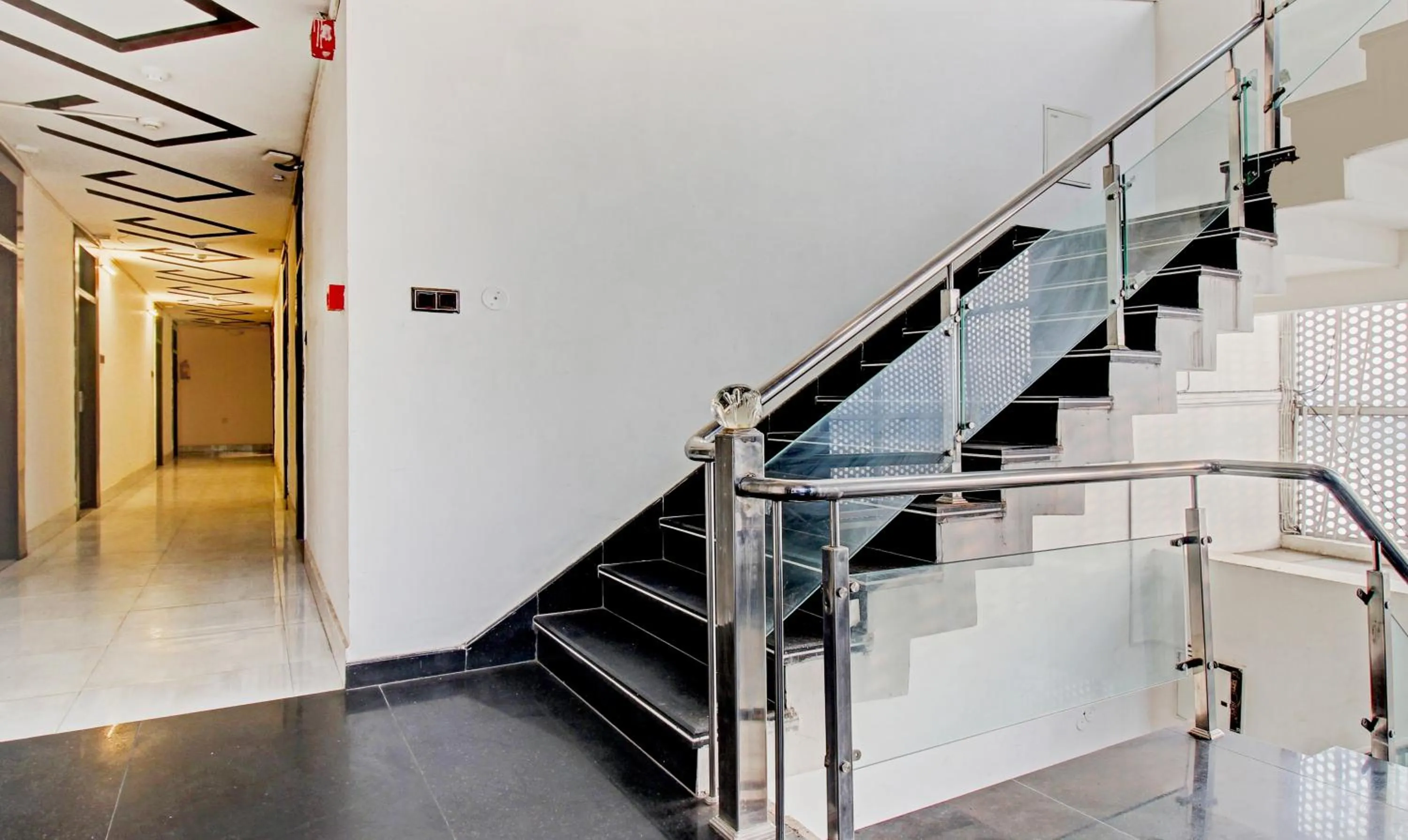 Lobby or reception in Treebo Silver Grand