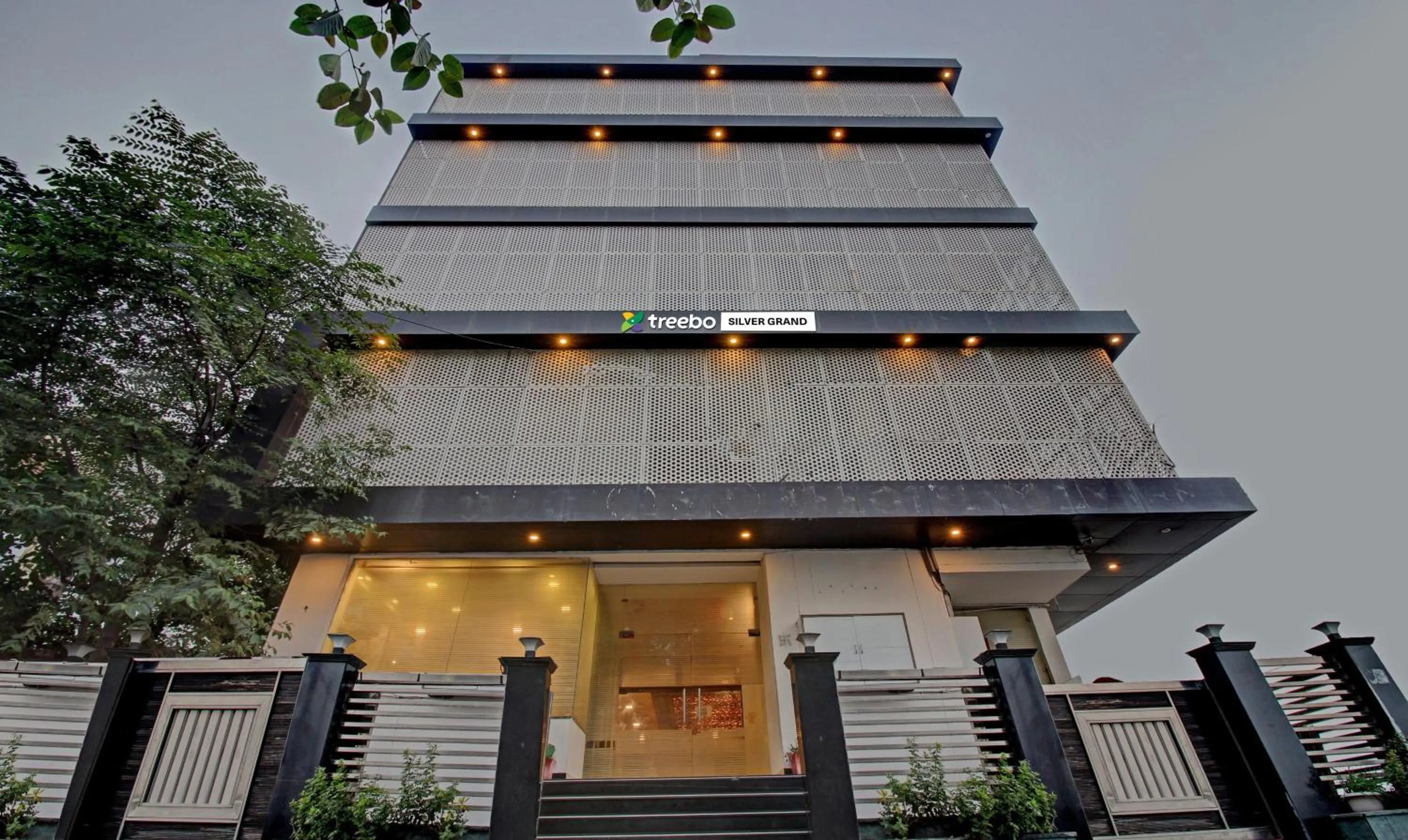 Property building in Treebo Silver Grand