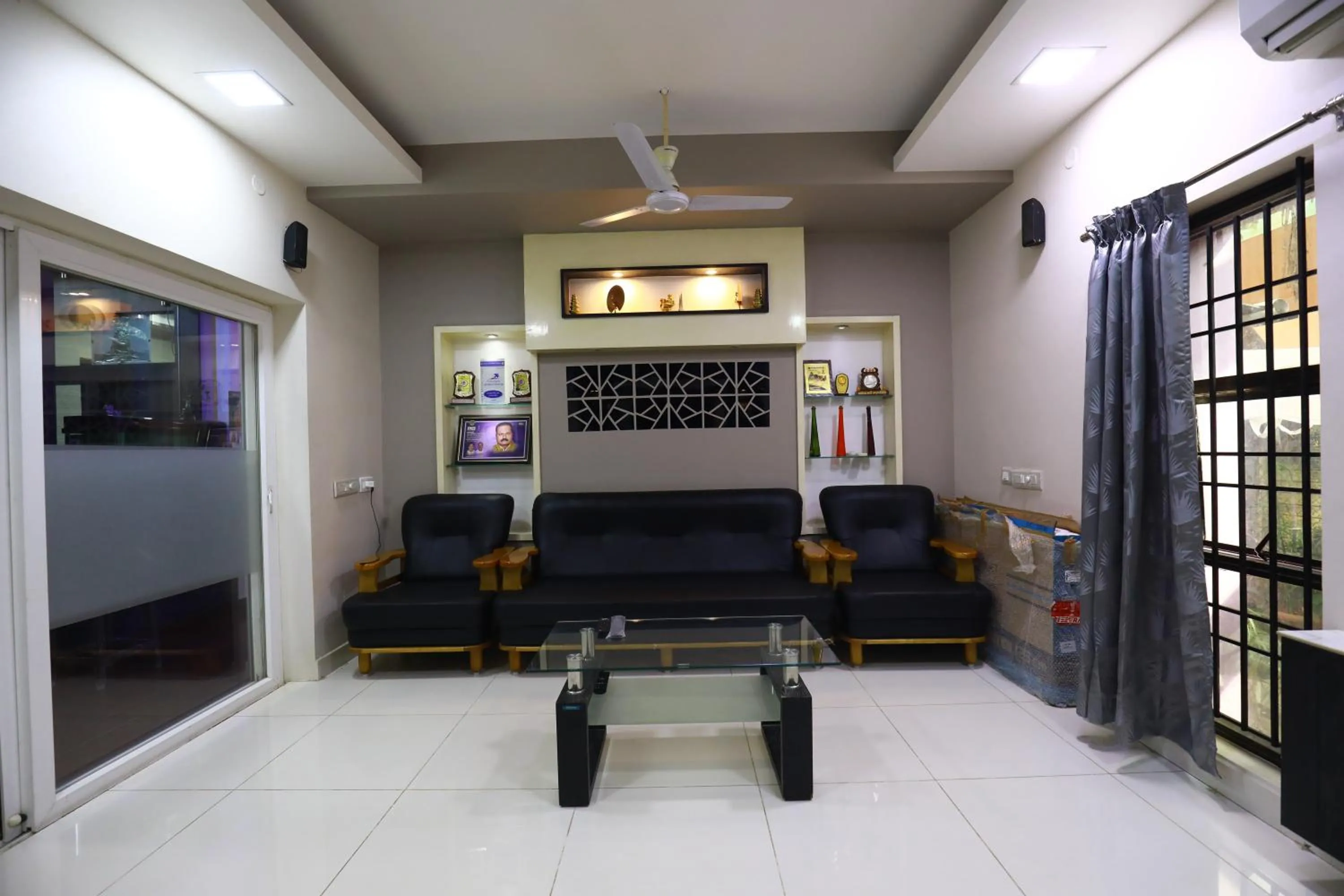 Seating area in The Ideal Nest Kumbakonam