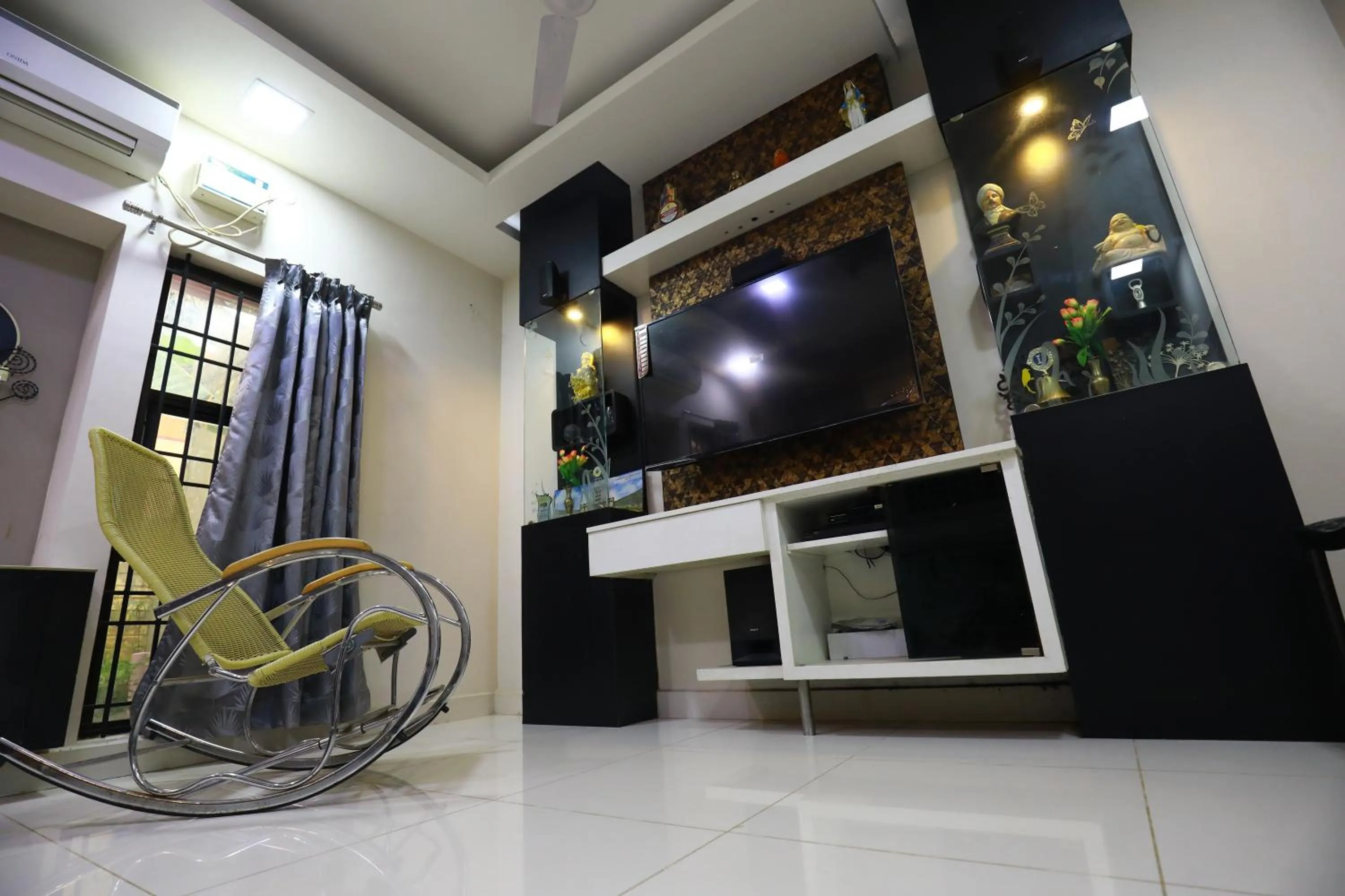 TV and multimedia in The Ideal Nest Kumbakonam