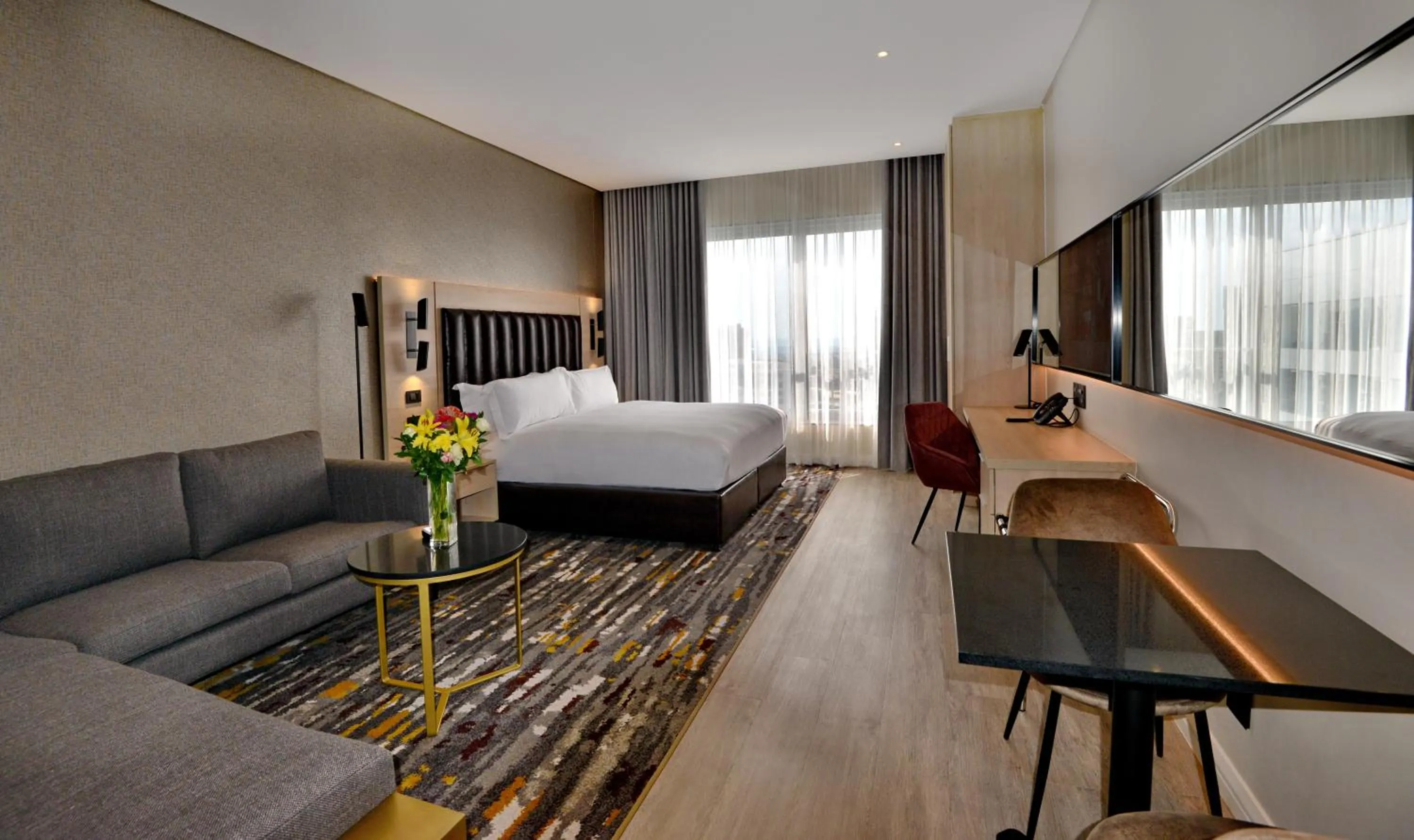 Bedroom, Bed in @Sandton Hotel