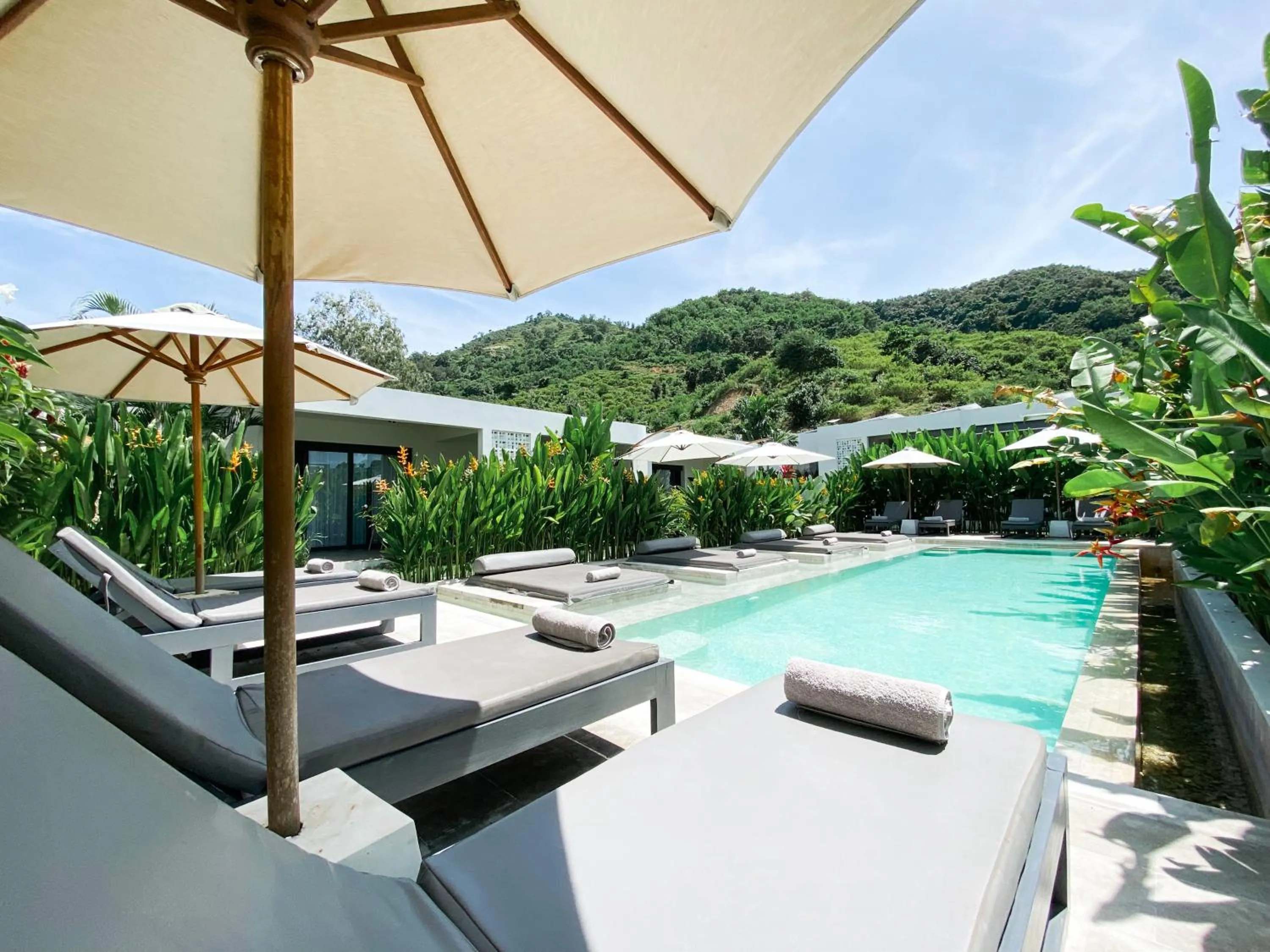 Swimming pool in Amazing Lombok Resort