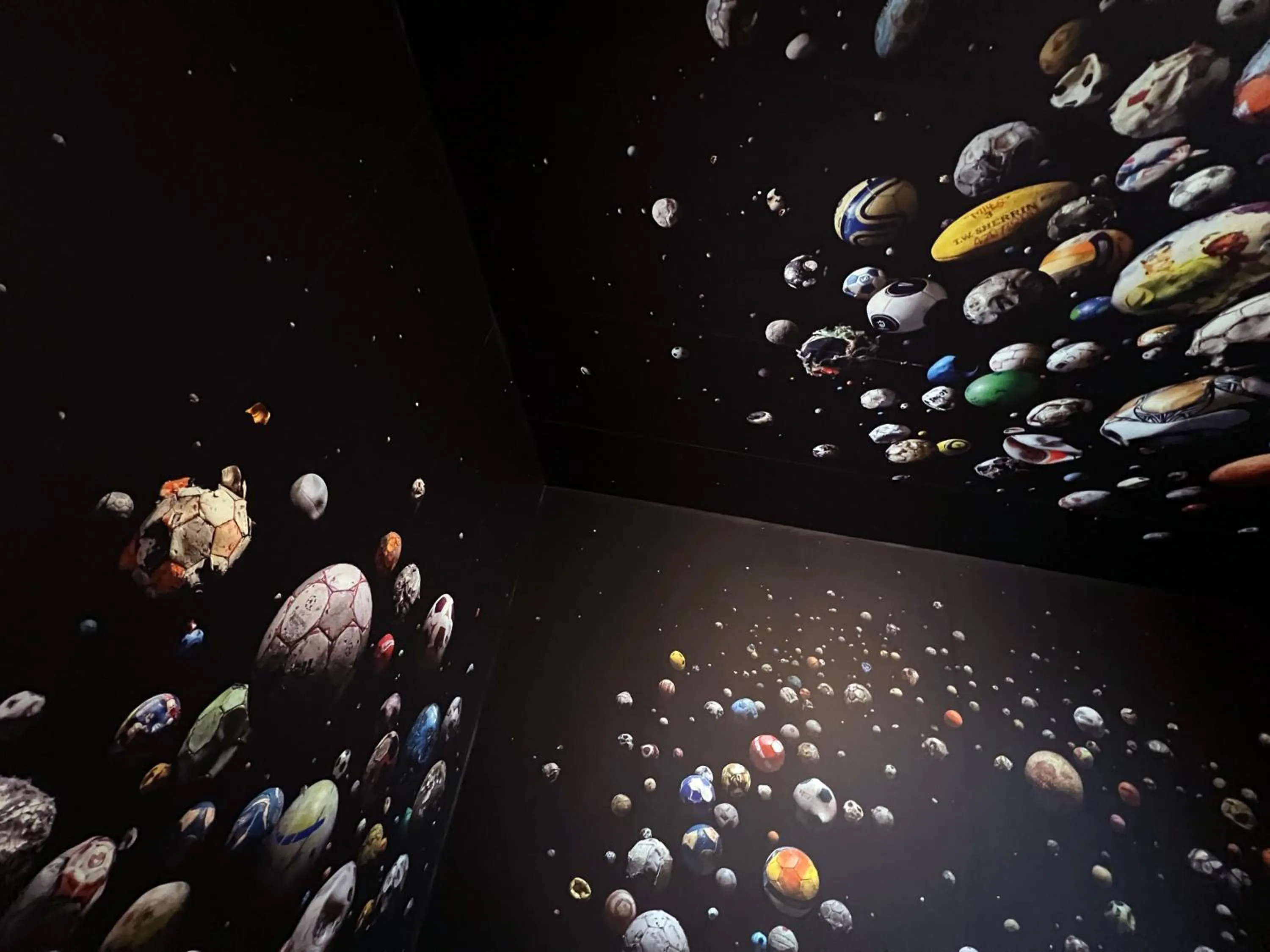 Decorative detail in Art Hostel