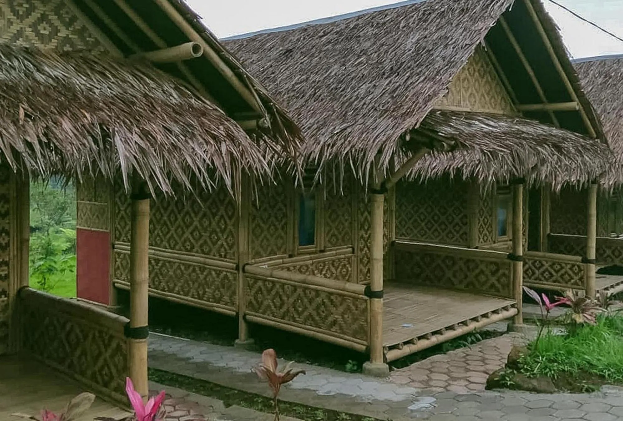 Lembah Cawene Hills Syariah RedPartner