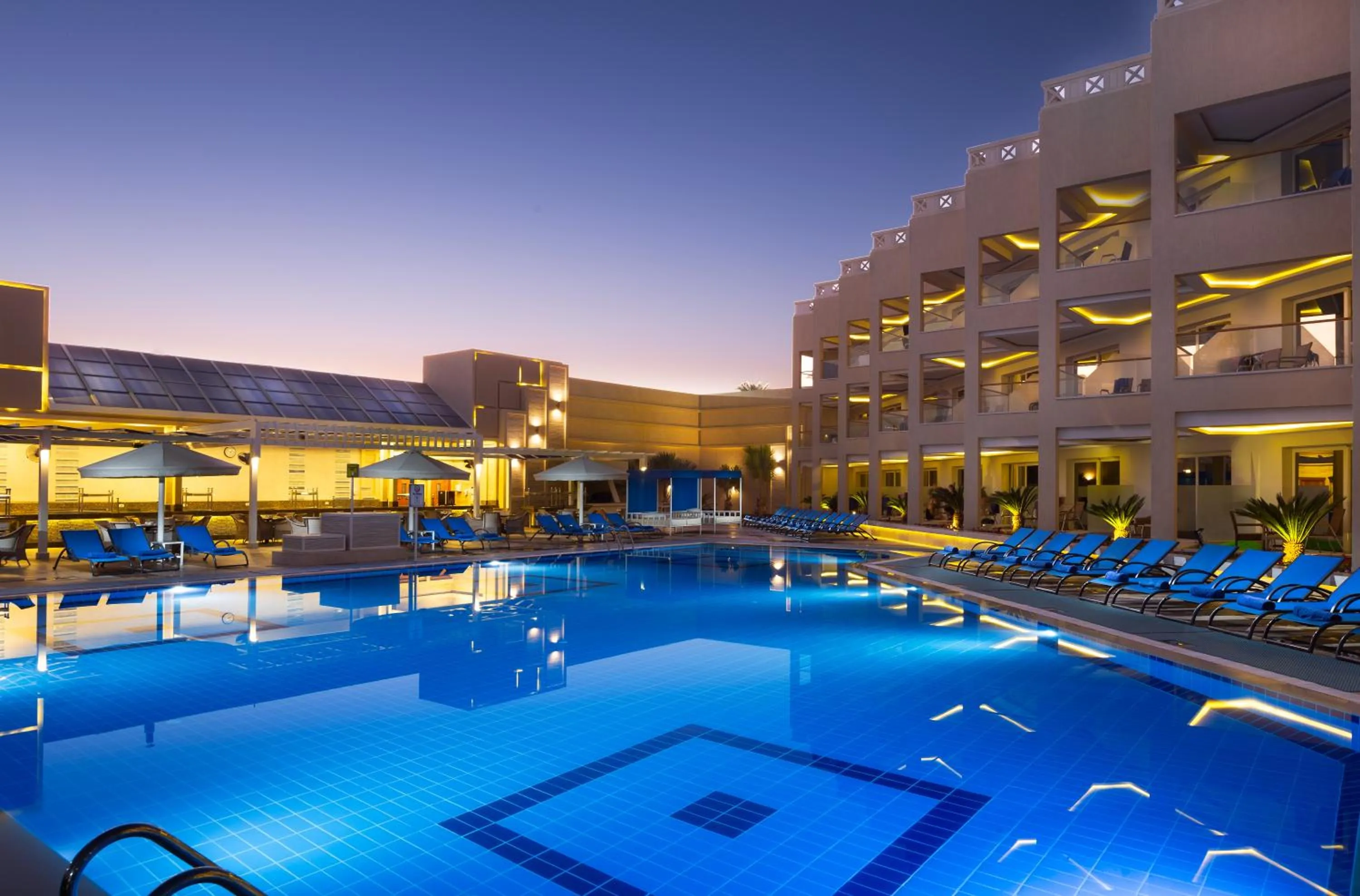 Swimming pool in Beach Albatros The Club - Aqua Park