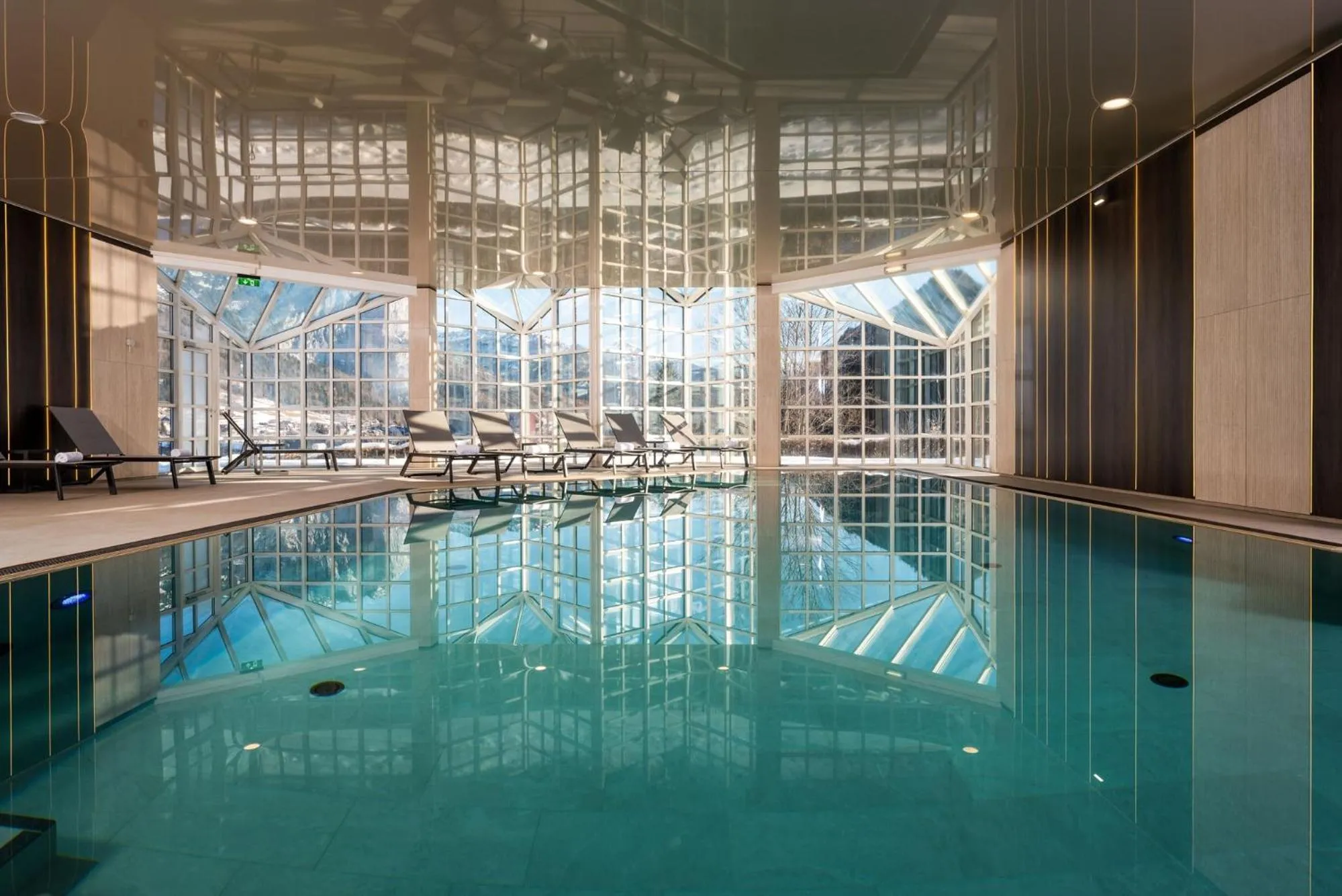 Swimming pool in MONDI Appartements am Grundlsee