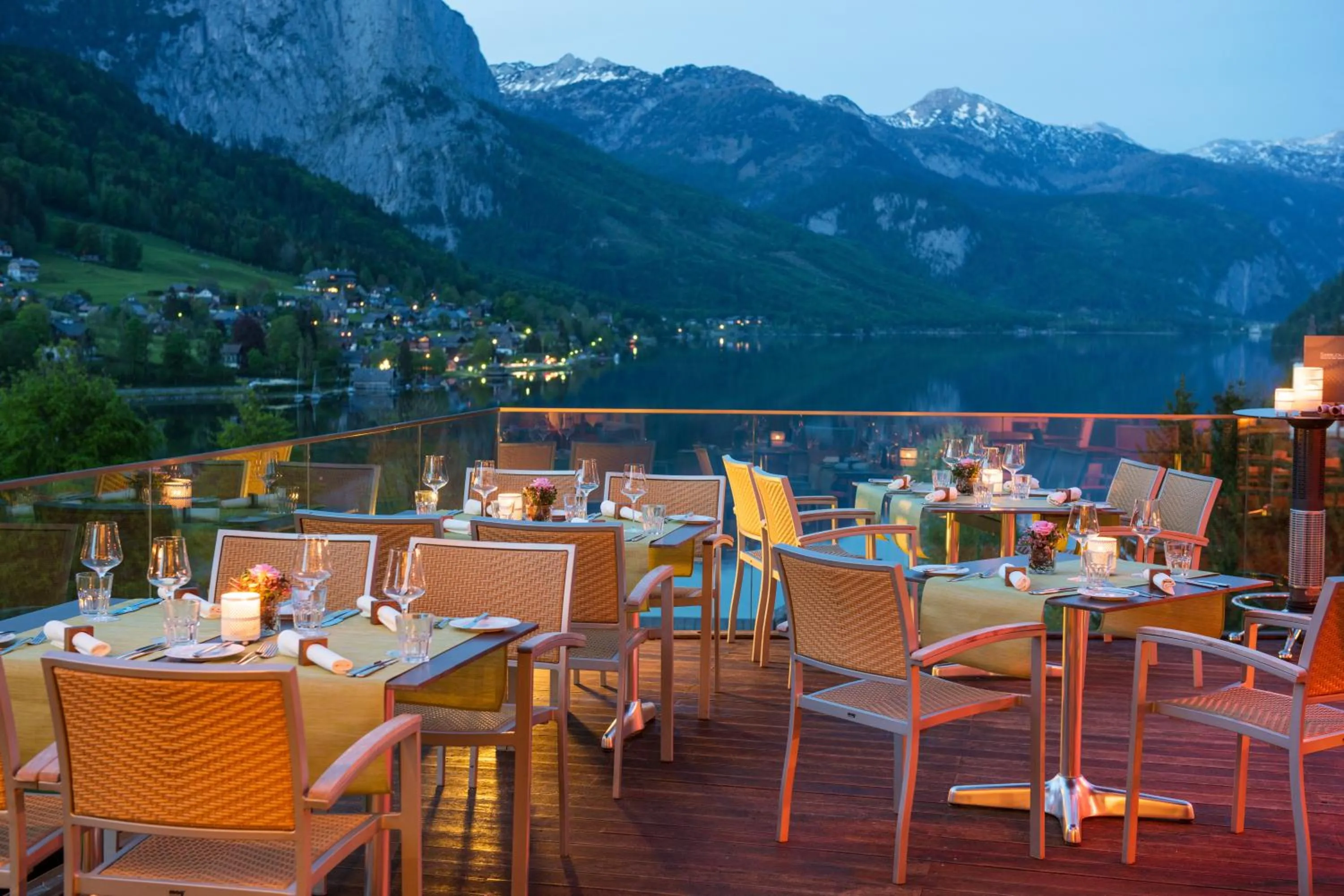 Restaurant/places to eat in MONDI Appartements am Grundlsee