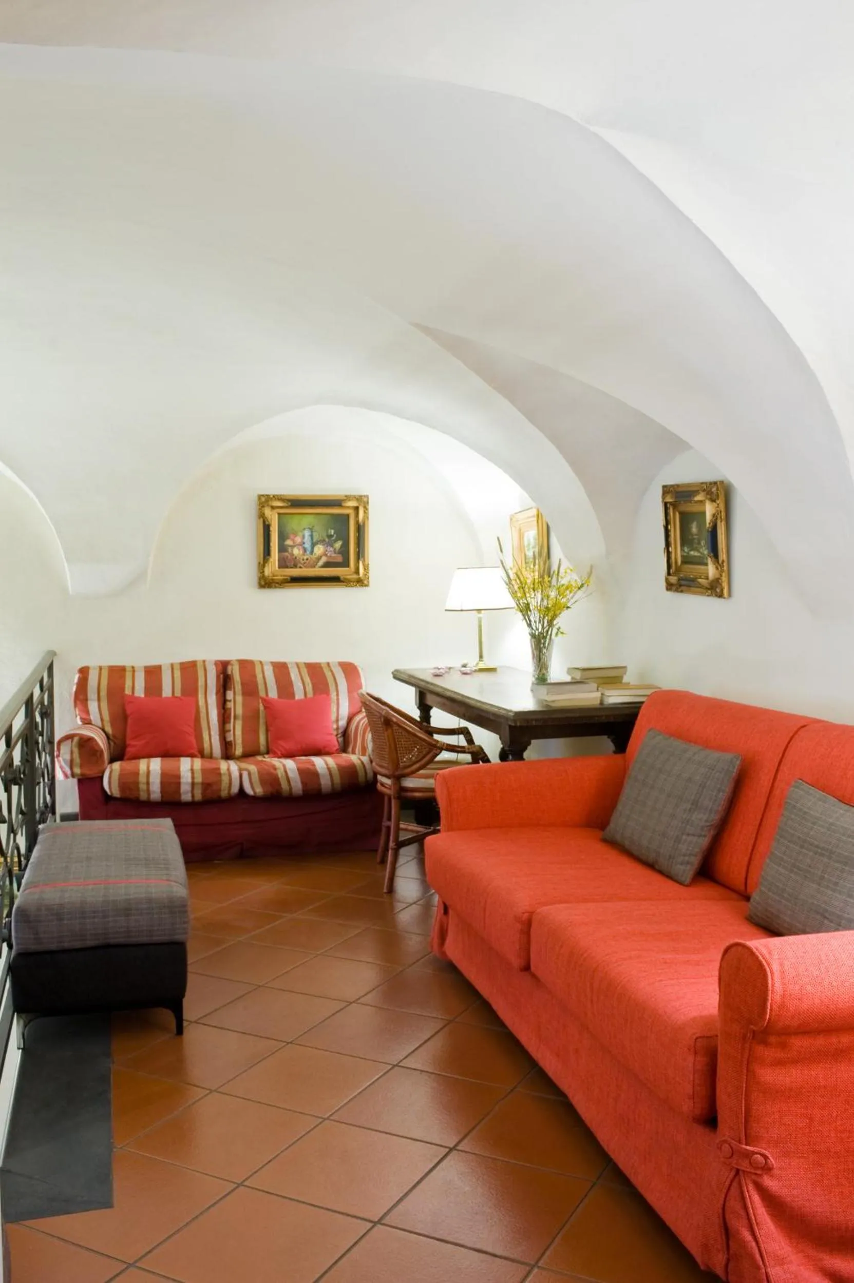 Communal lounge/ TV room in Hotel Unicorno