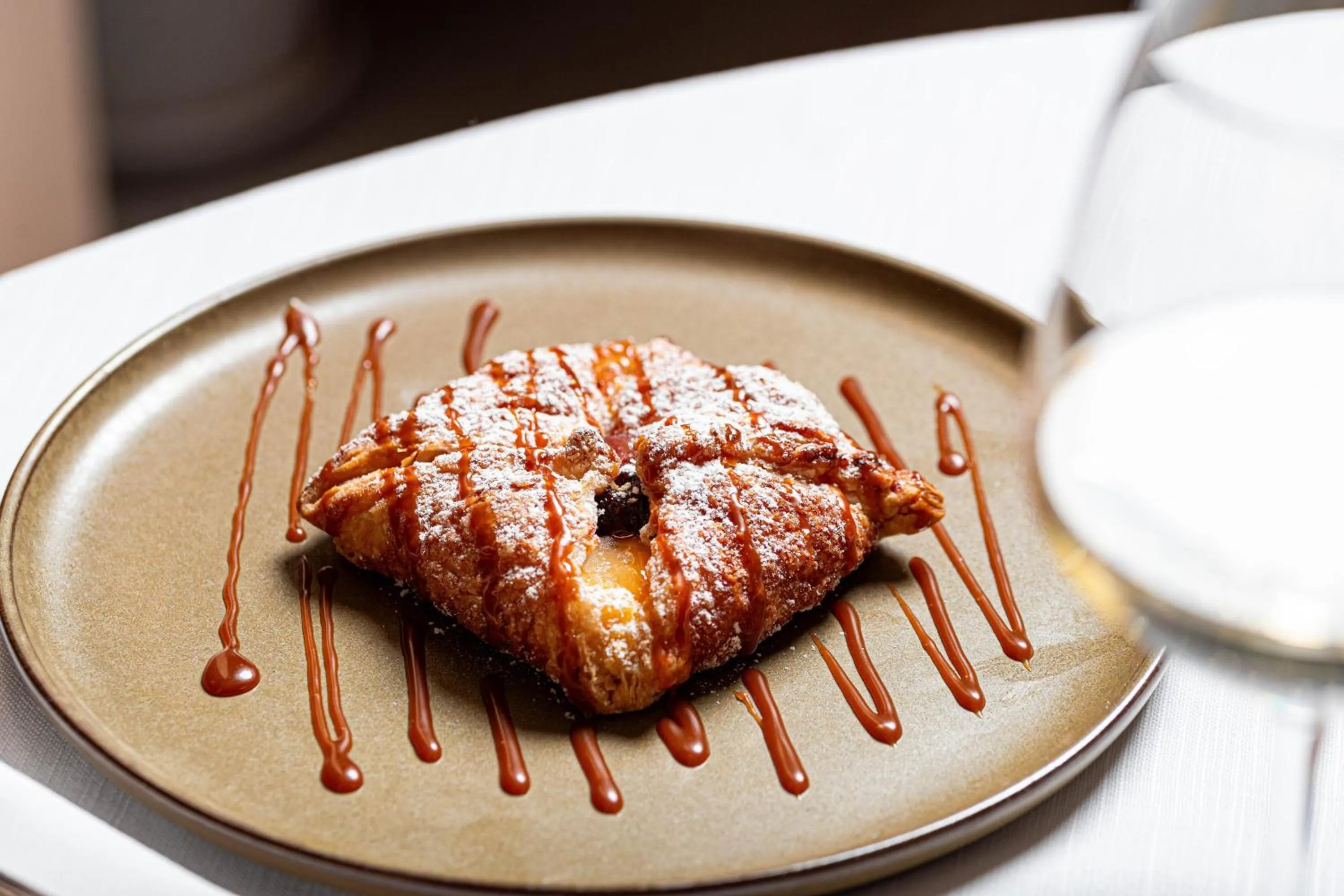 Restaurant/places to eat in Phi Hotel Dei Medaglioni