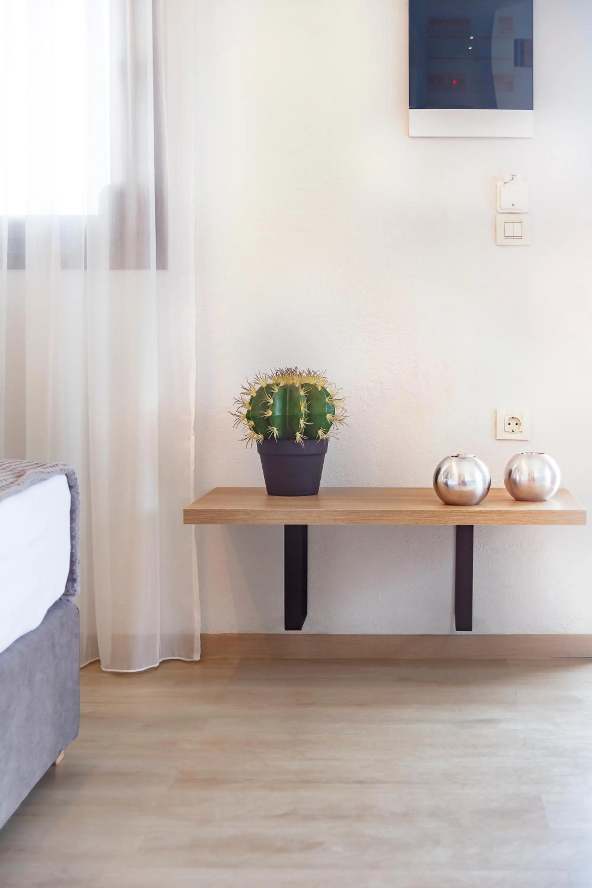 9 Luxury Rooms