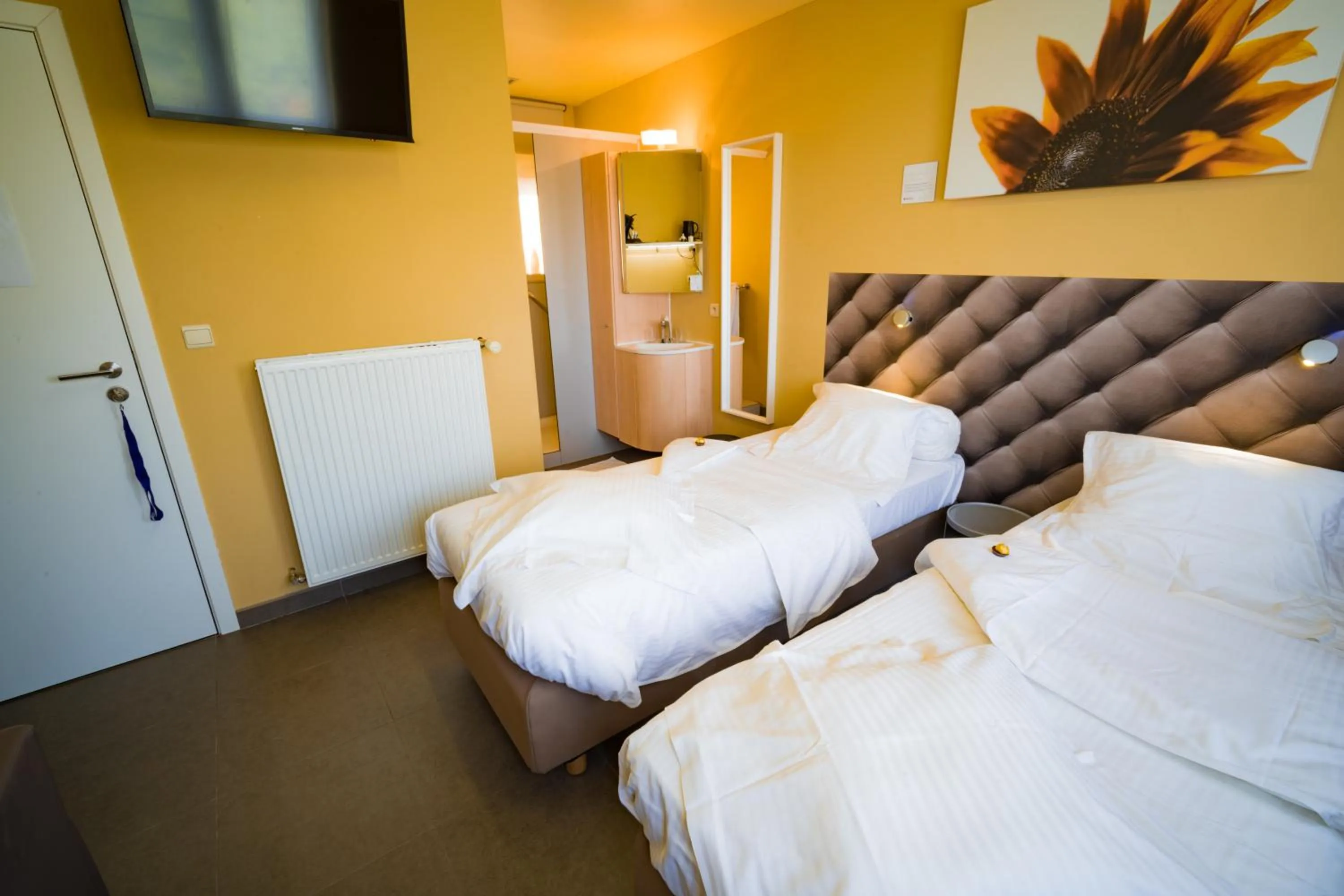 Bed in Su'ro Bed and Breakfast