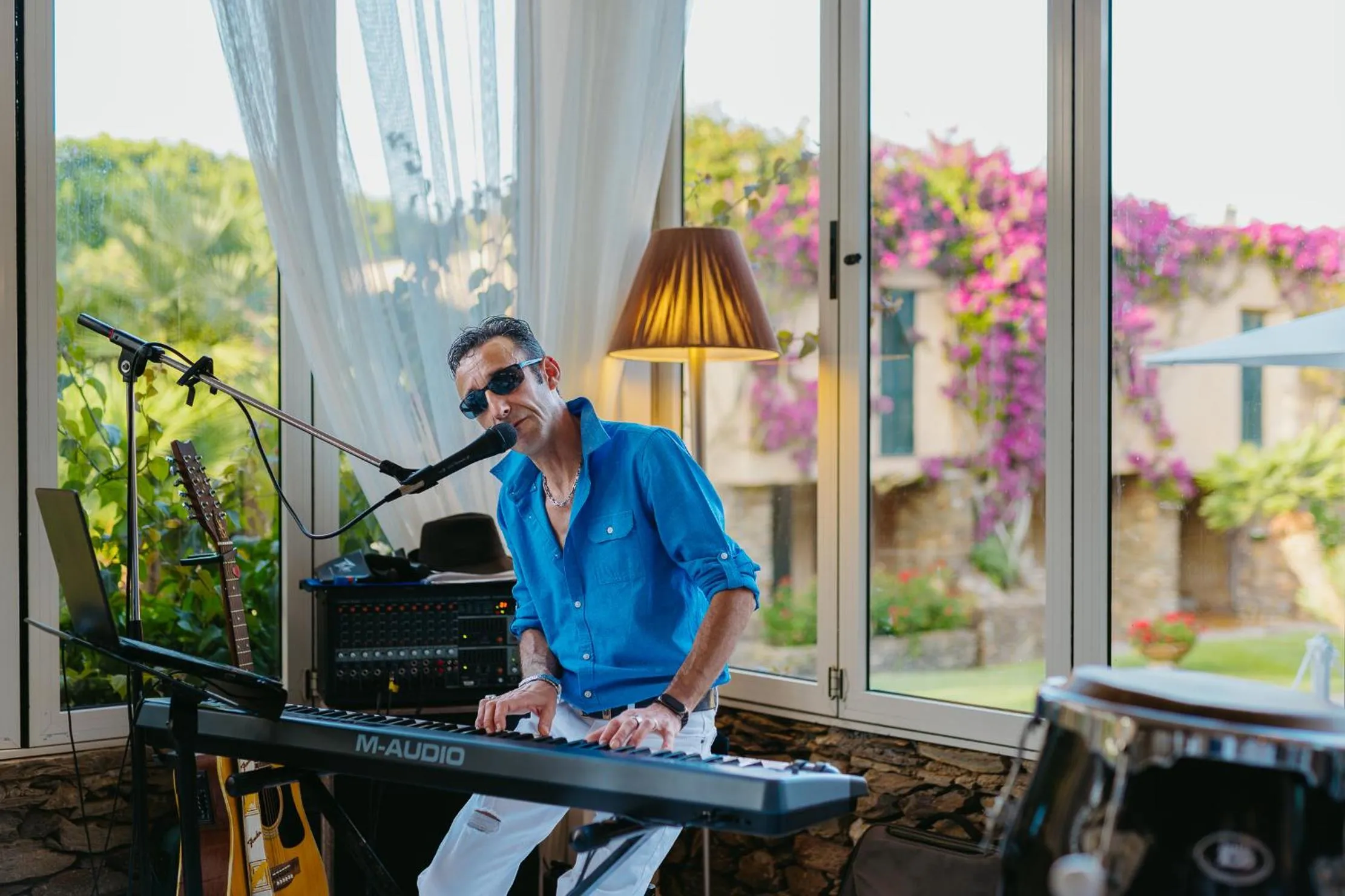 Evening entertainment in UNAHOTELS Club Hotel Ancora