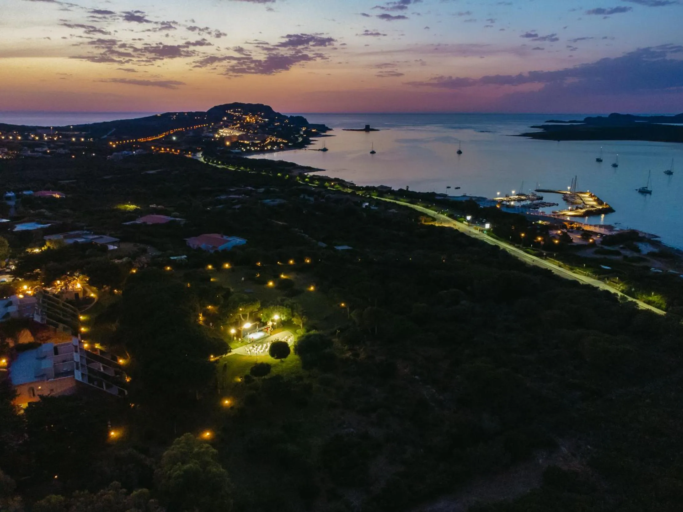Natural landscape in UNAHOTELS Club Hotel Ancora