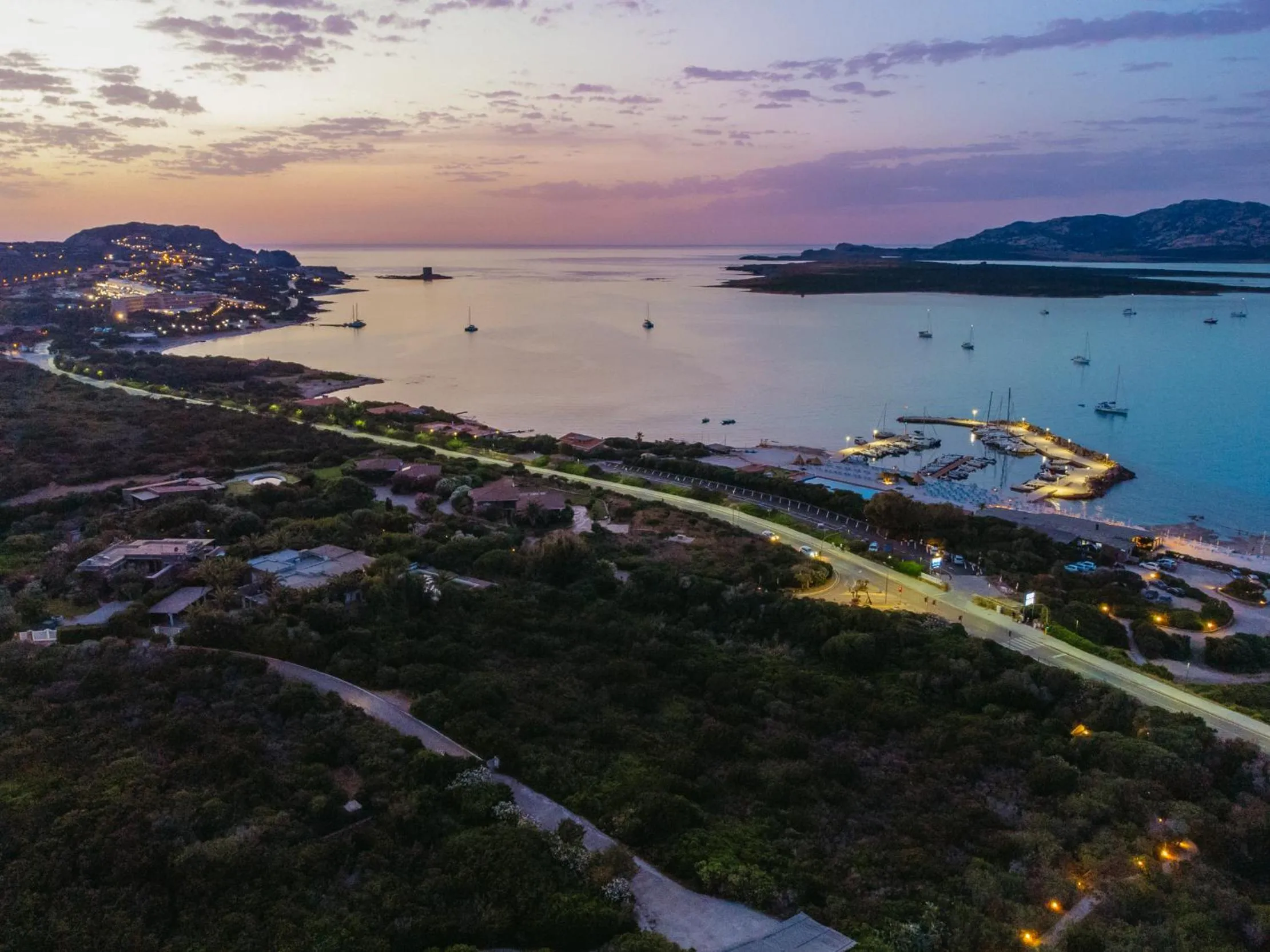 Natural landscape in UNAHOTELS Club Hotel Ancora