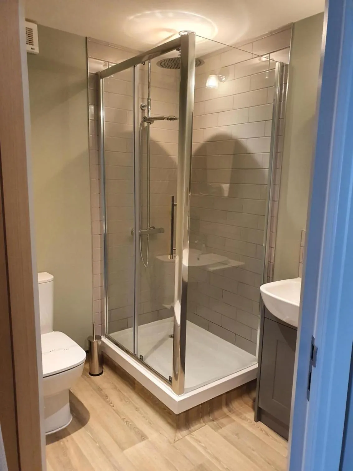 Bathroom in Old Swan