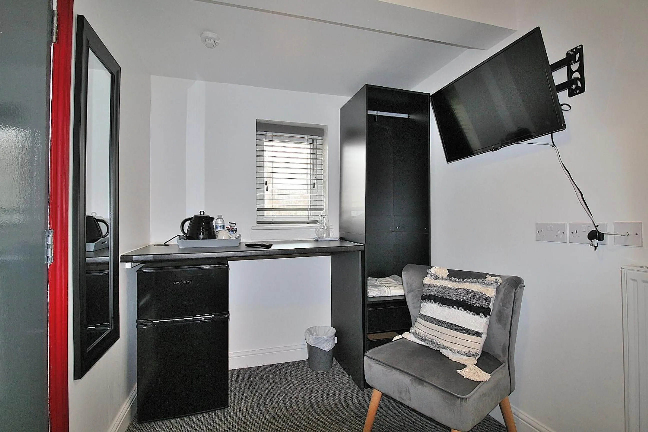 wardrobe in Hamilton