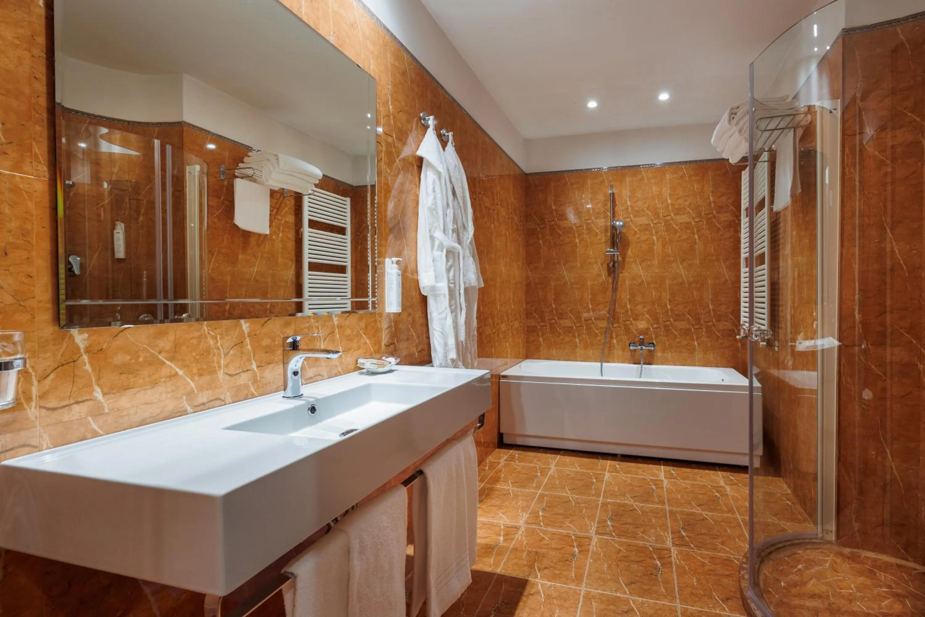 Bathroom in Parco dei Principi Boutique Hotel