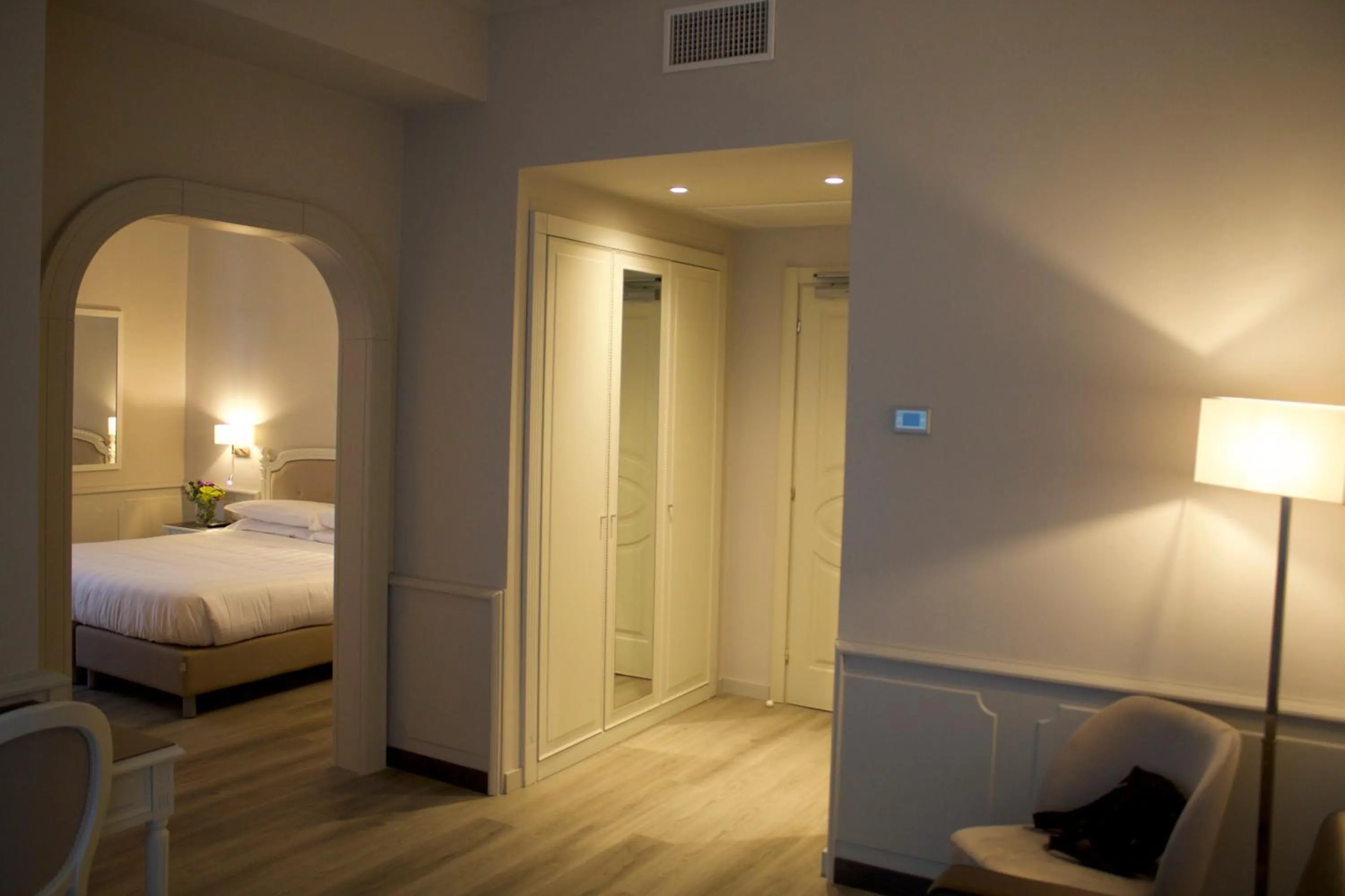 Photo of the whole room, Bed in Parco dei Principi Boutique Hotel