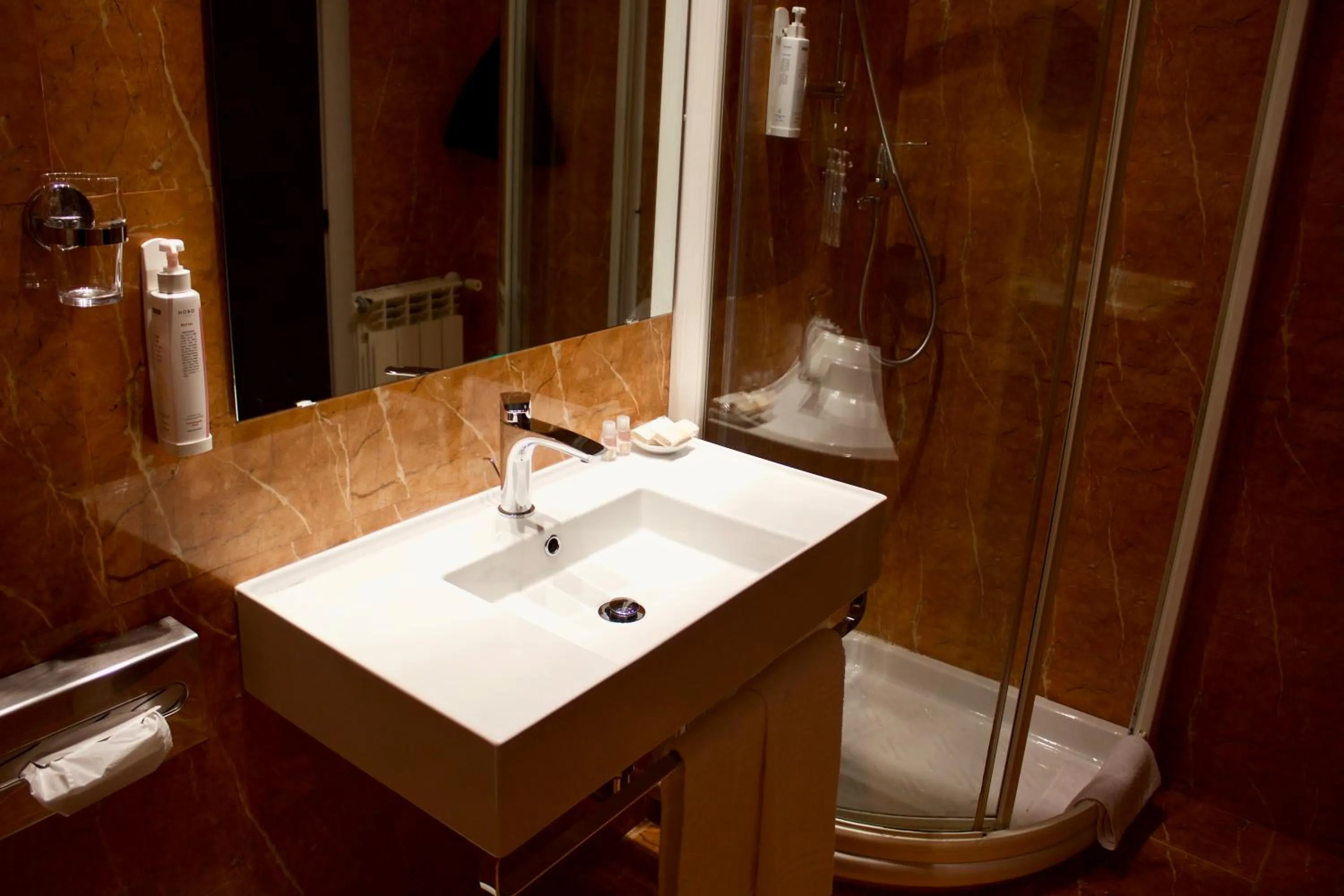 Shower in Parco dei Principi Boutique Hotel