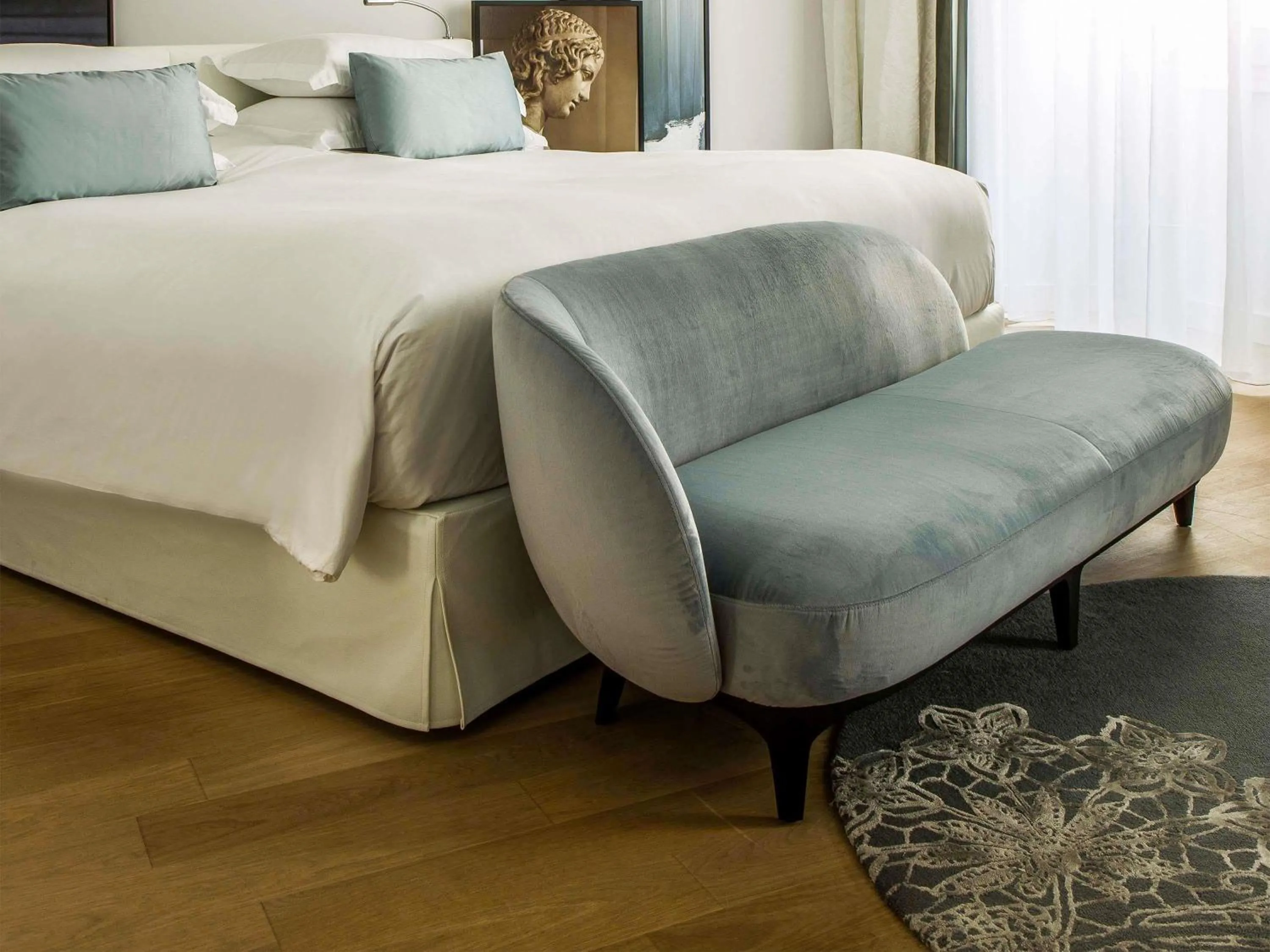 Bedroom, Bed in Sofitel Roma Villa Borghese