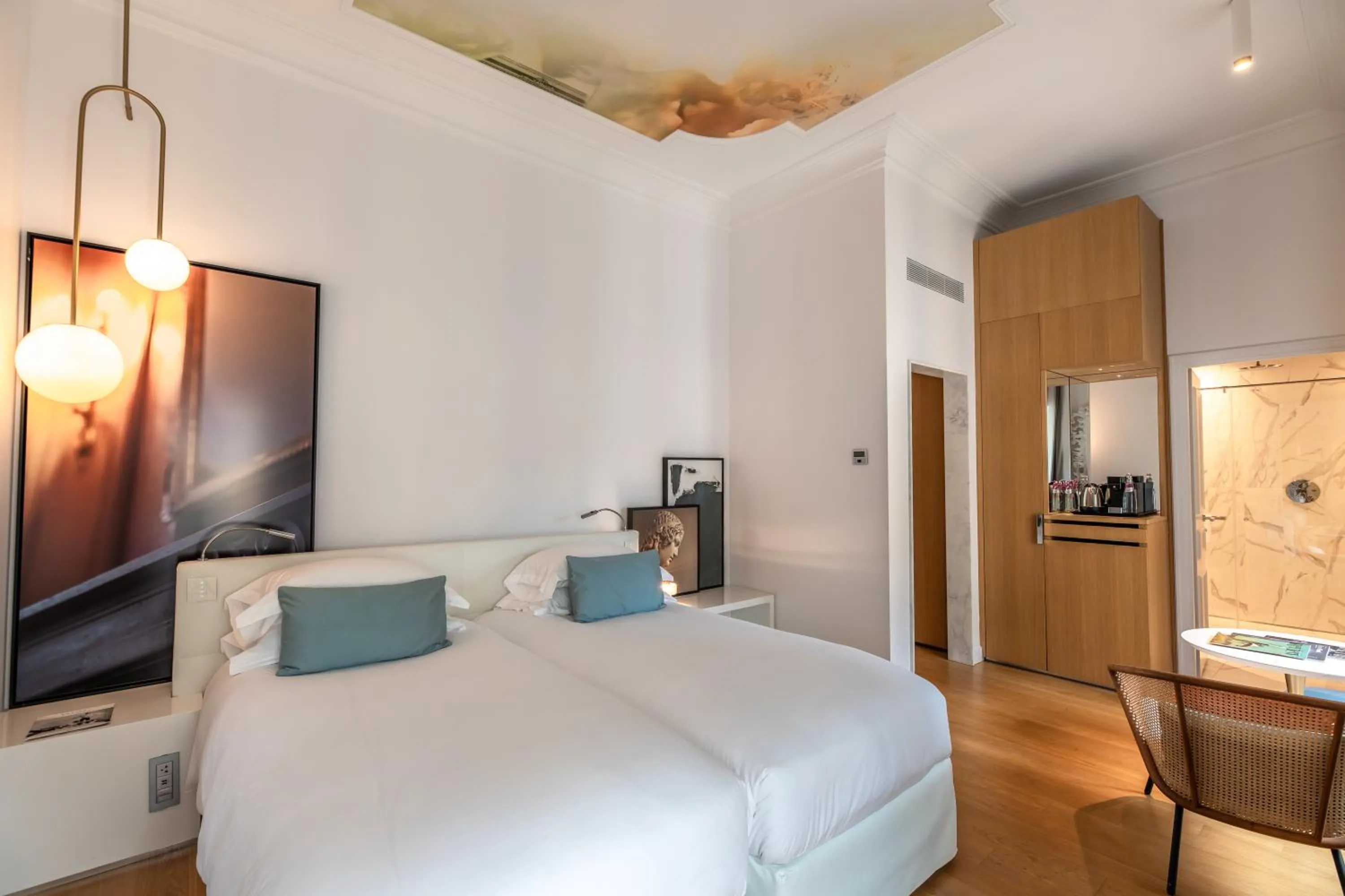 Bedroom, Bed in Sofitel Roma Villa Borghese