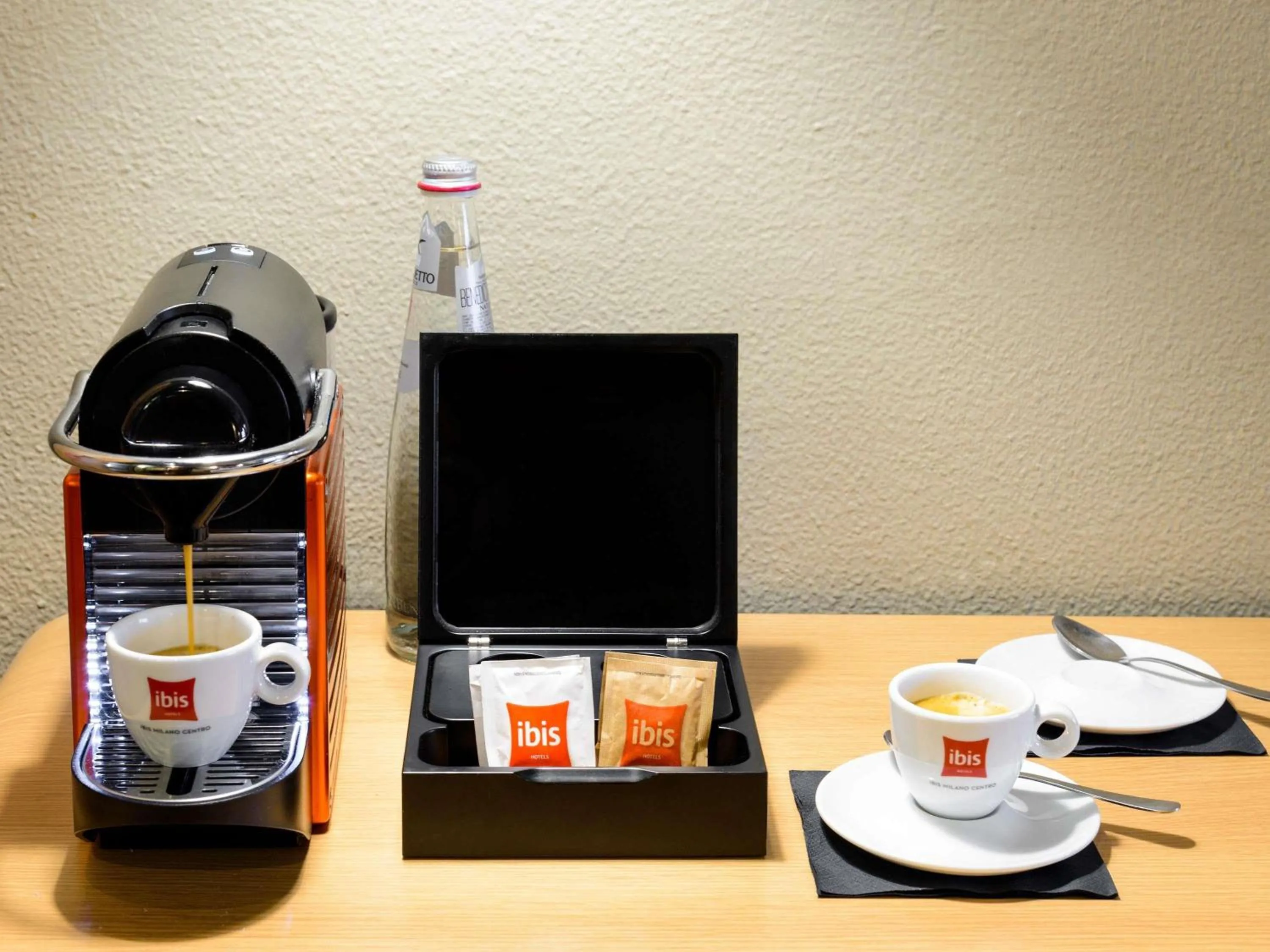 Bedroom in Ibis Milano Centro