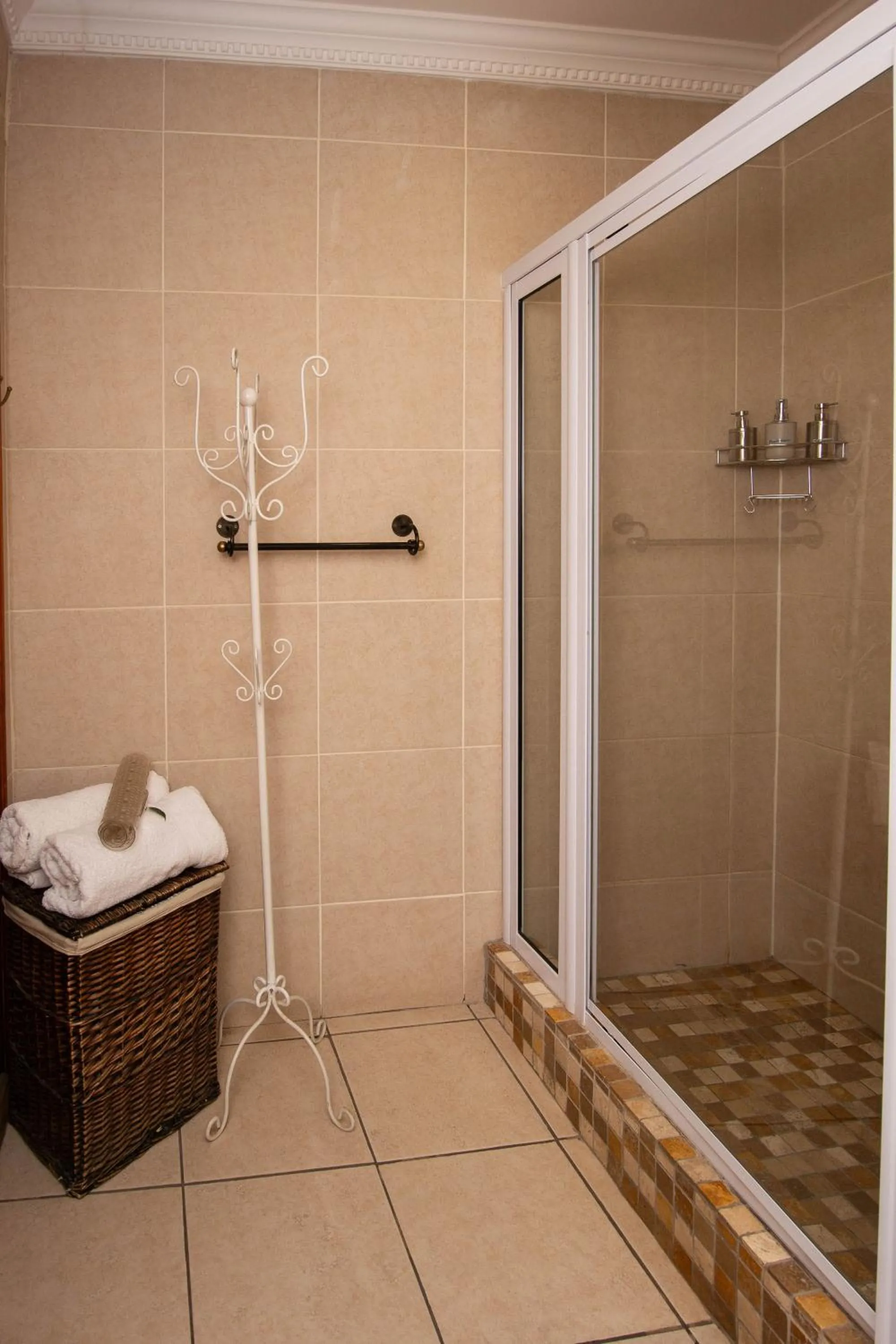 Shower in Oleander Guest House