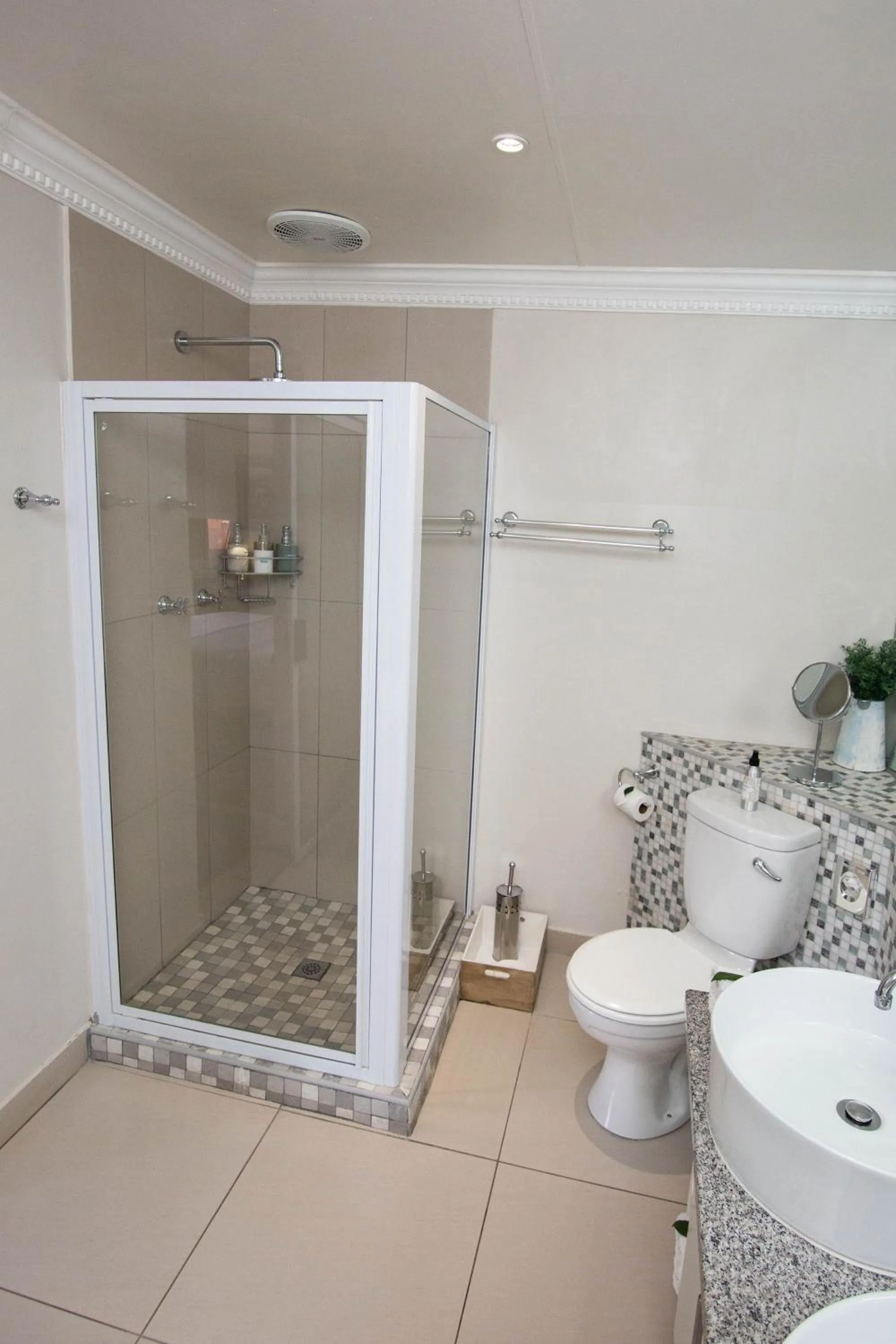 Shower in Oleander Guest House
