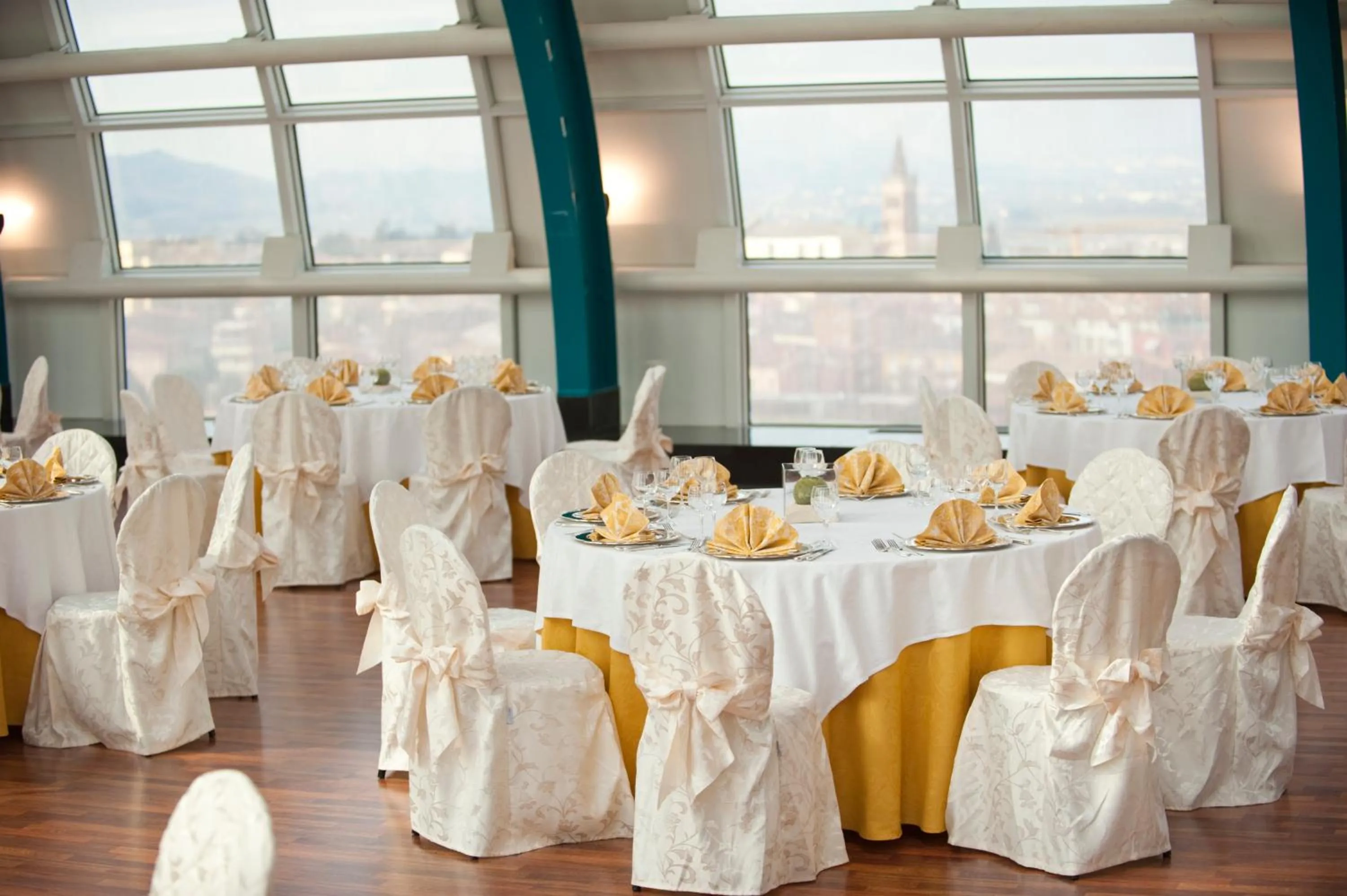 Montresor Hotel Tower