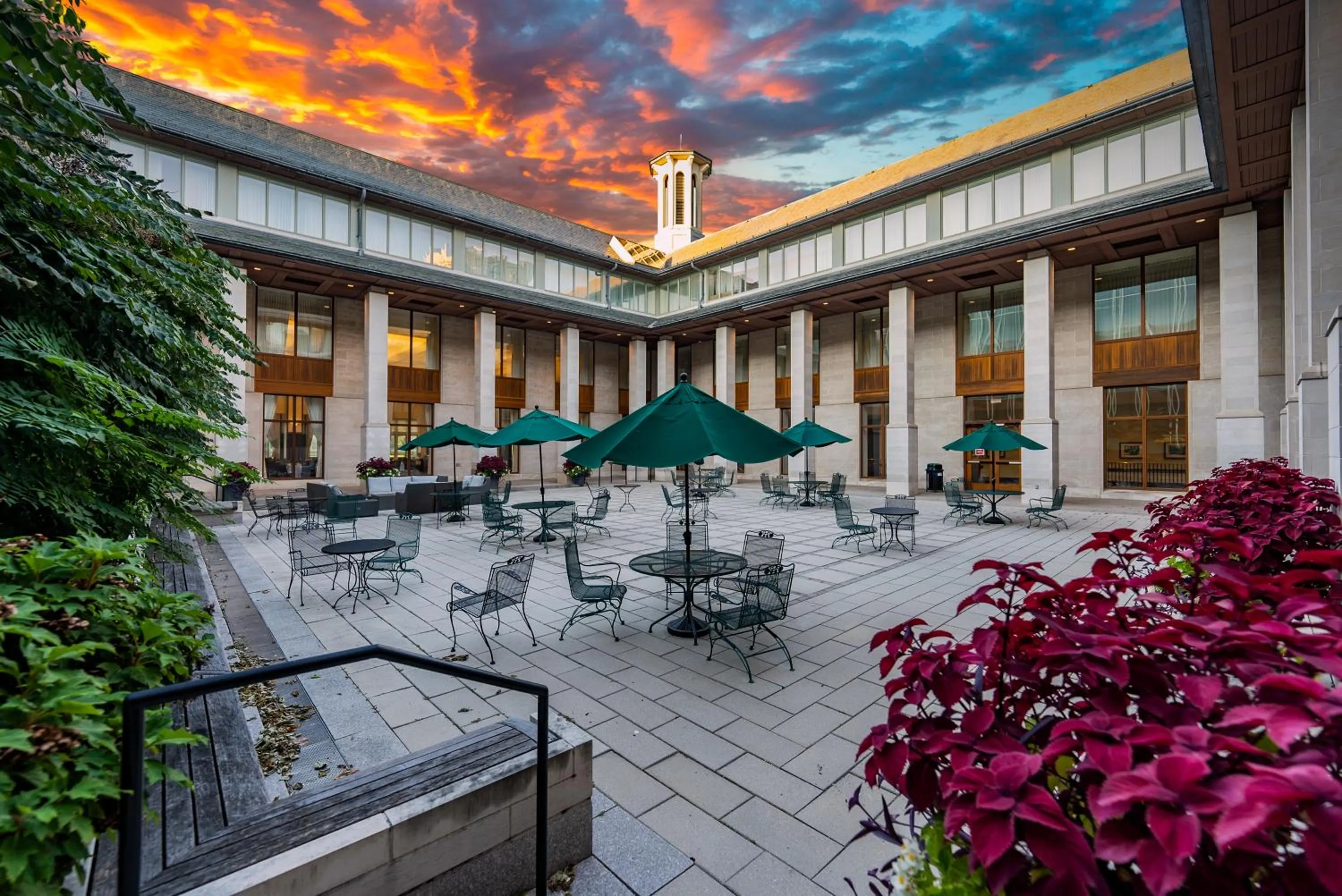Inner courtyard view in The Knight Center at Washington University