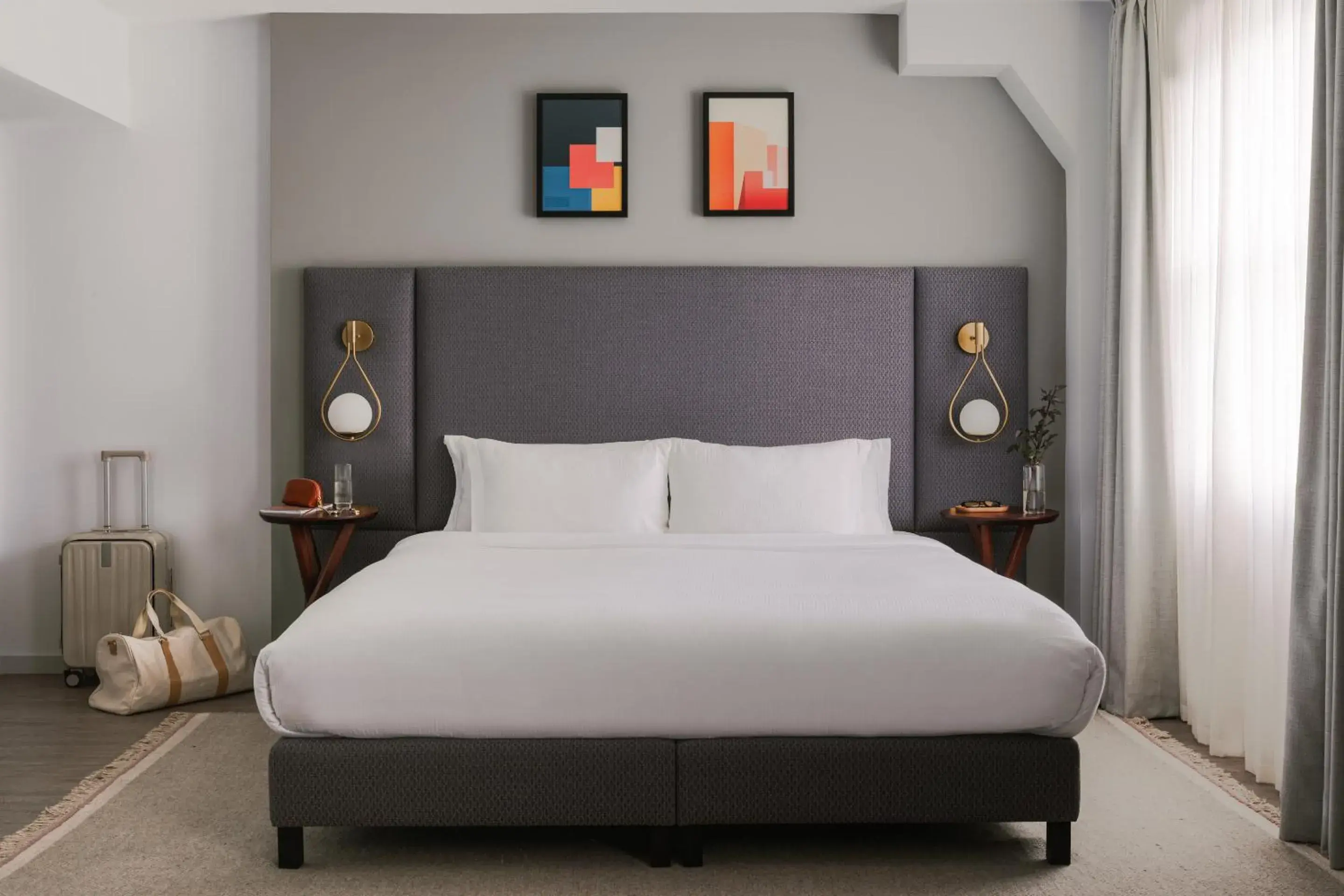 Superior King Room in The Henry Hotel Bayswater, Sonder by Marriott Bonvoy Superior King Room in The Henry Hotel Bayswater, Sonder by Marriott Bonvoy