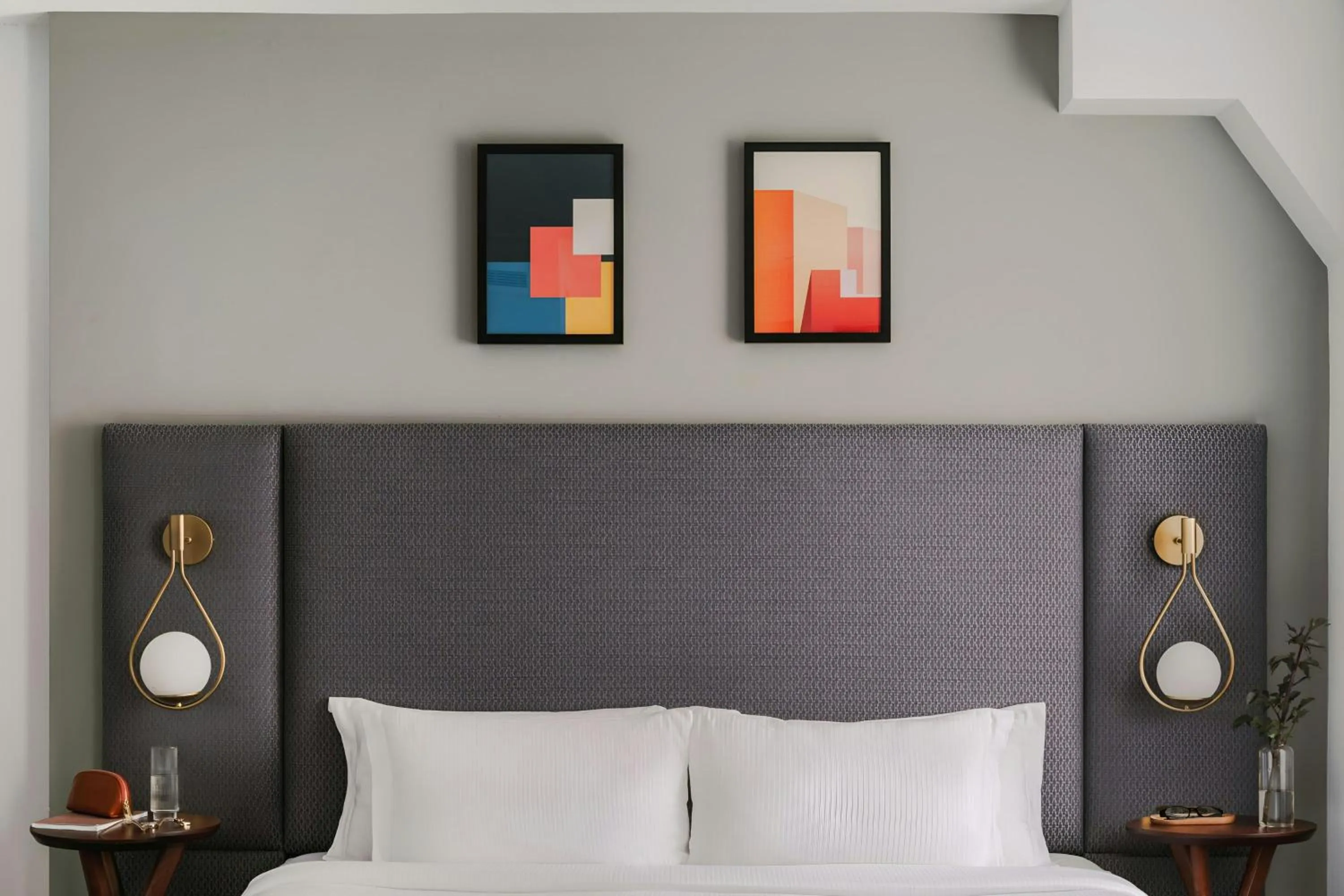 Bedroom, Bed in The Henry Hotel Bayswater, Sonder by Marriott Bonvoy