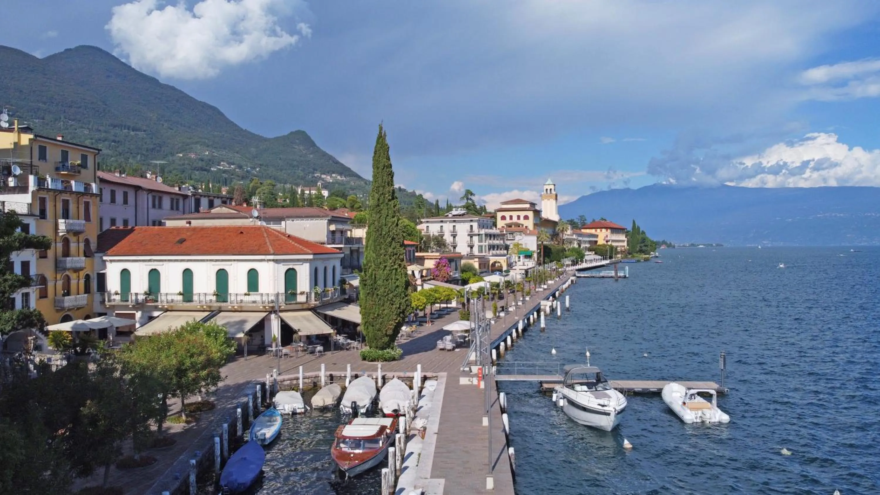 Nearby landmark in Hotel Du Lac Gardone Riviera
