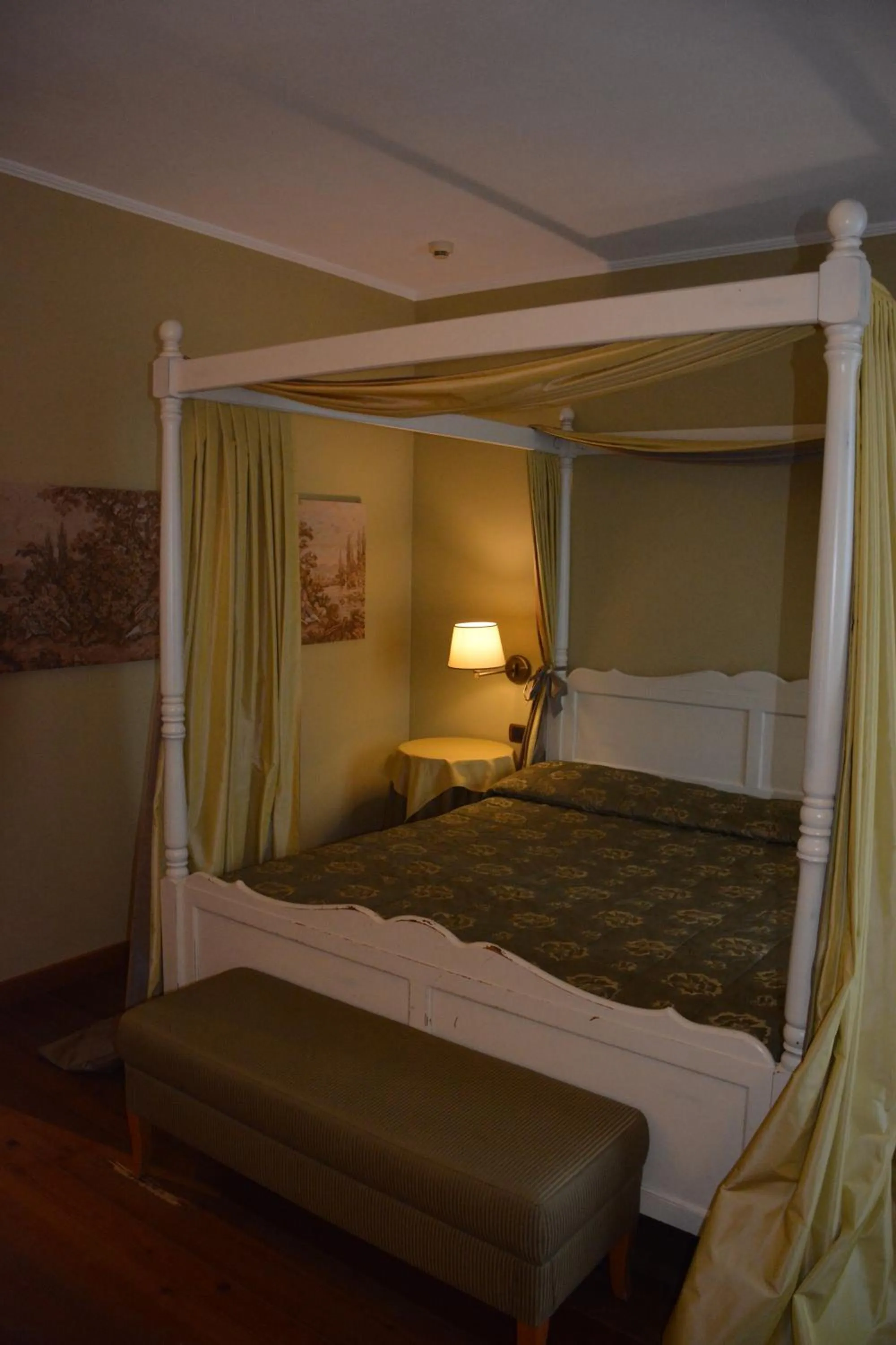 View (from property/room), Bed in Romantic Hotel Furno