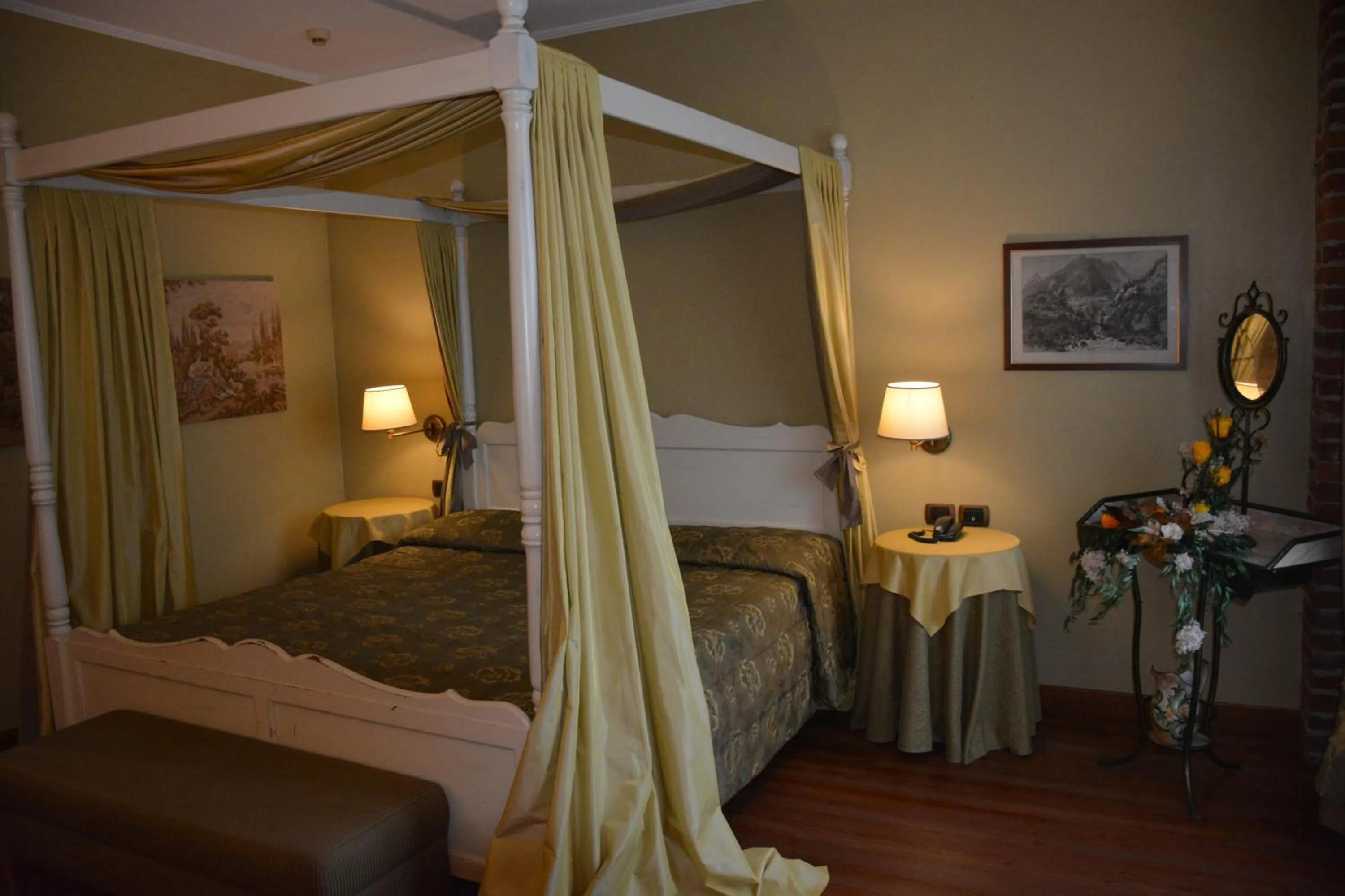 Bed in Romantic Hotel Furno