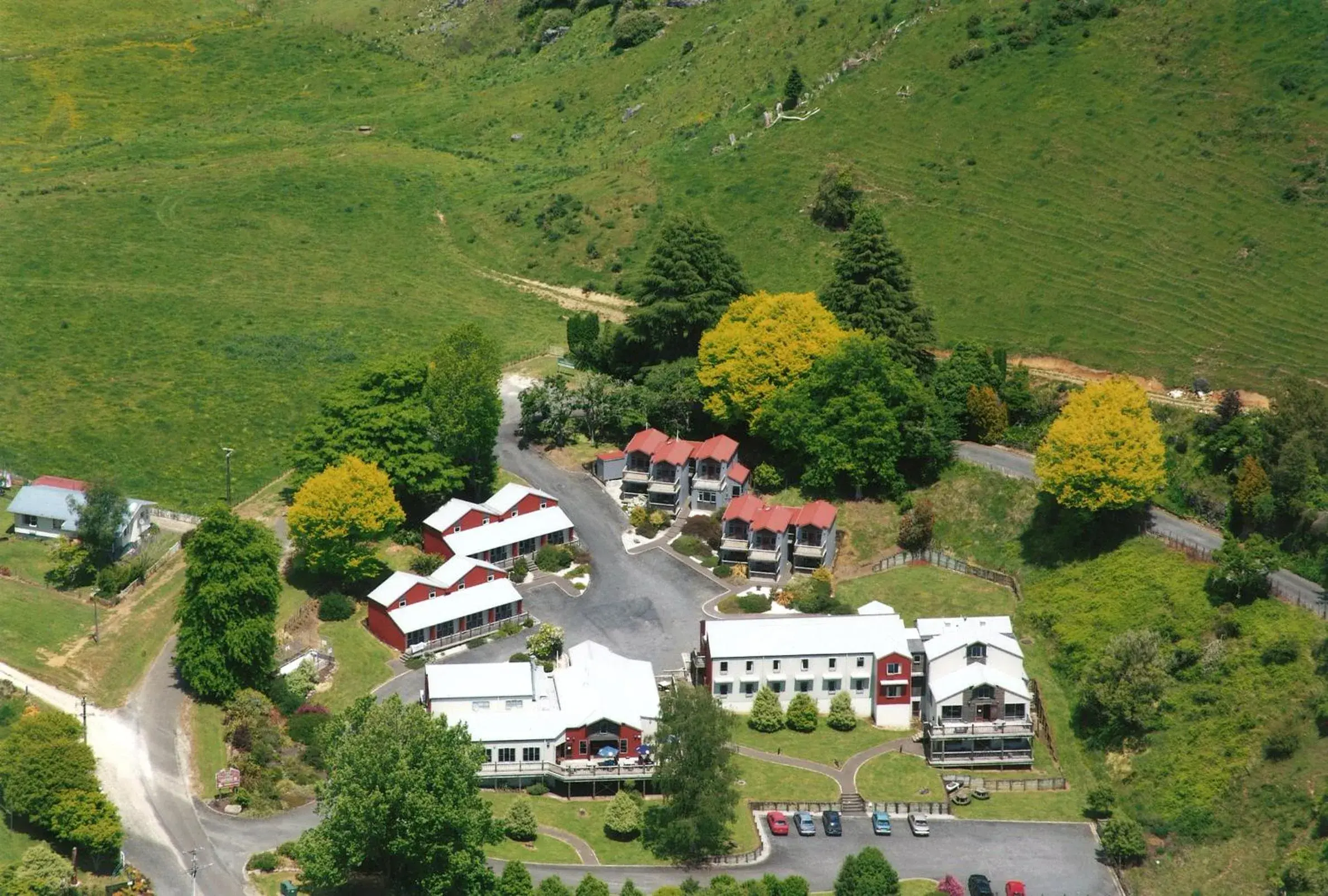 Waitomo Village Chalets home of Kiwipaka Waitomo Village Chalets home of Kiwipaka