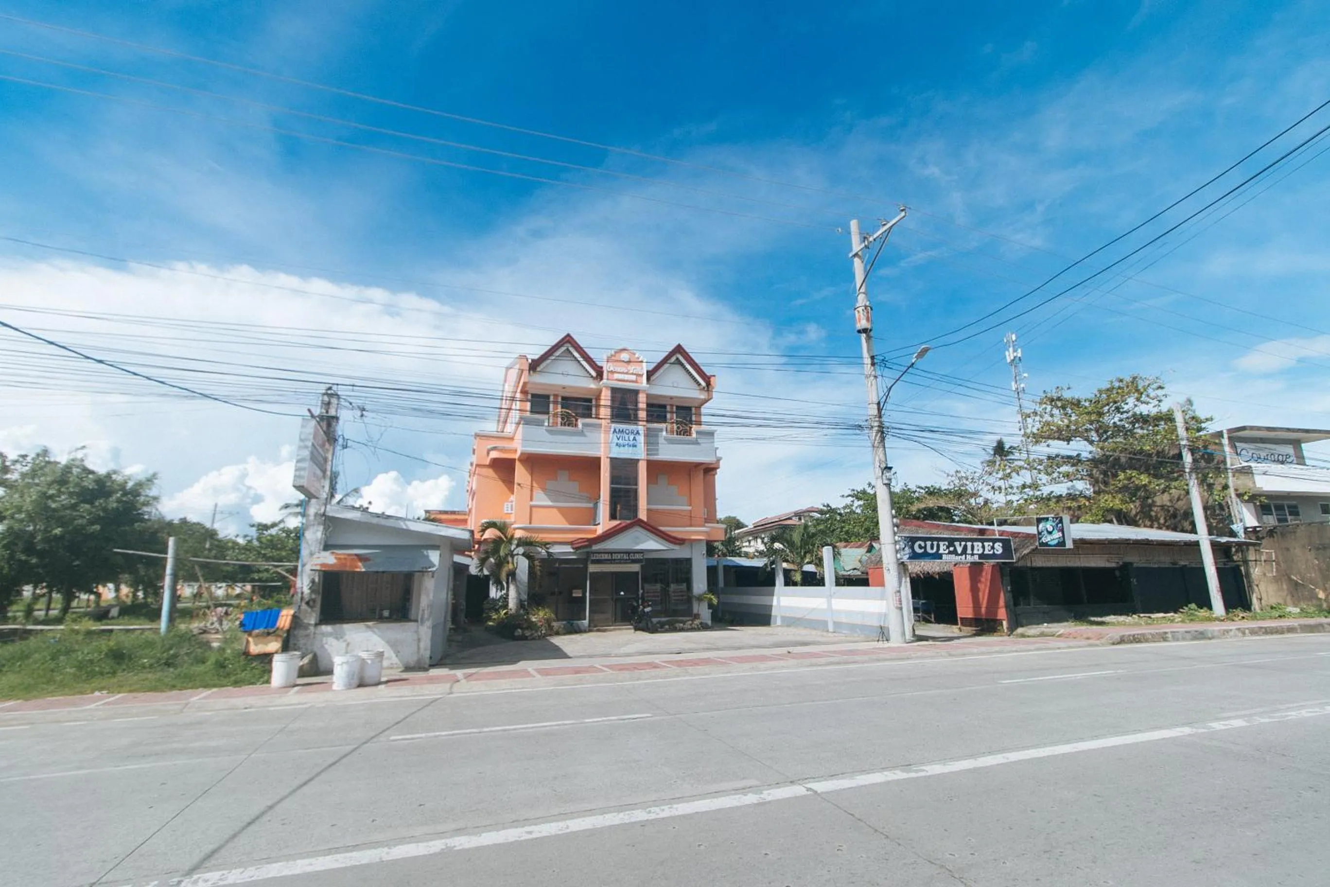 Property building in RedDoorz at Amora Villa Apartelle