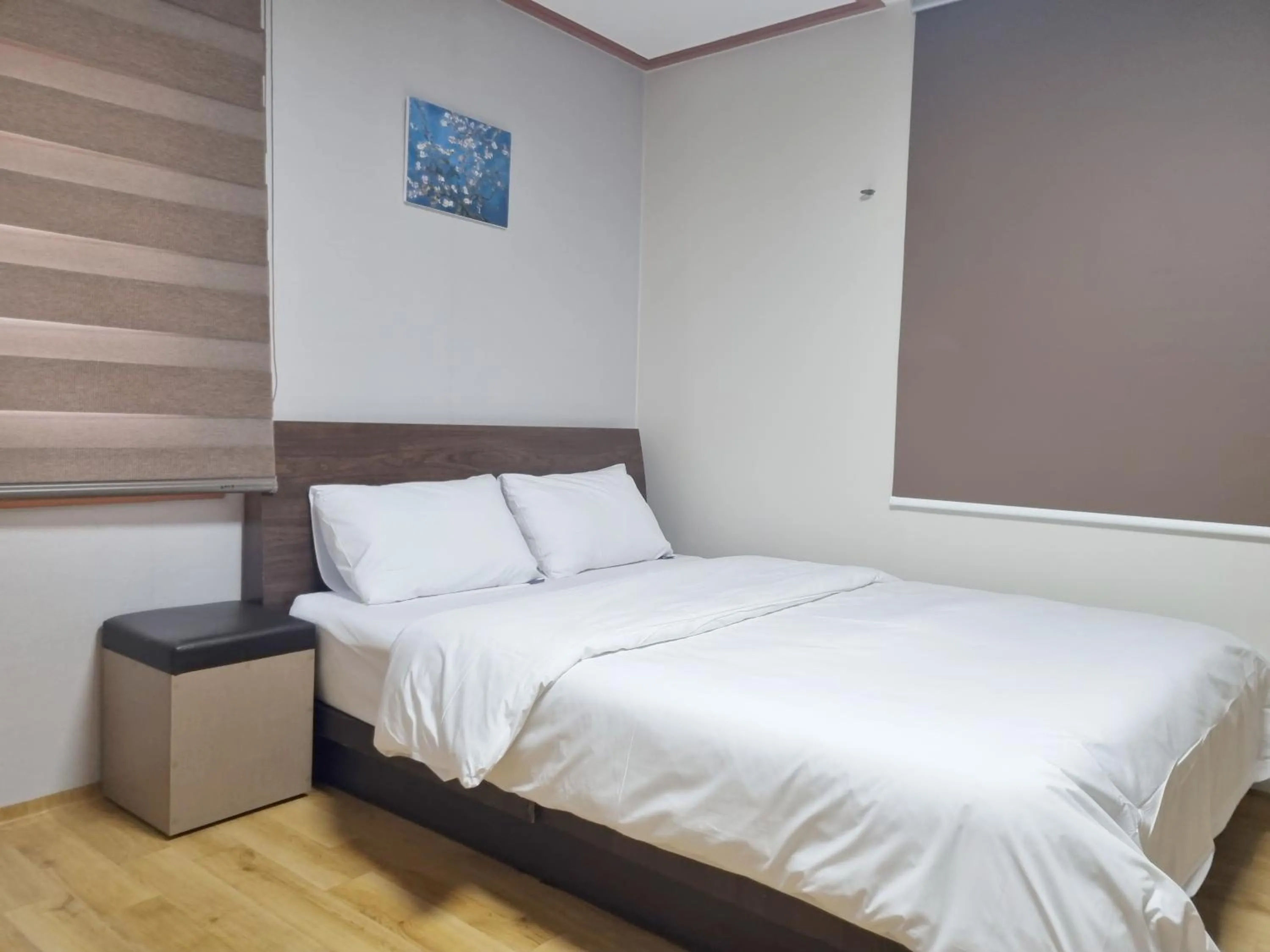 Bed in Charlie Hotel Jeju