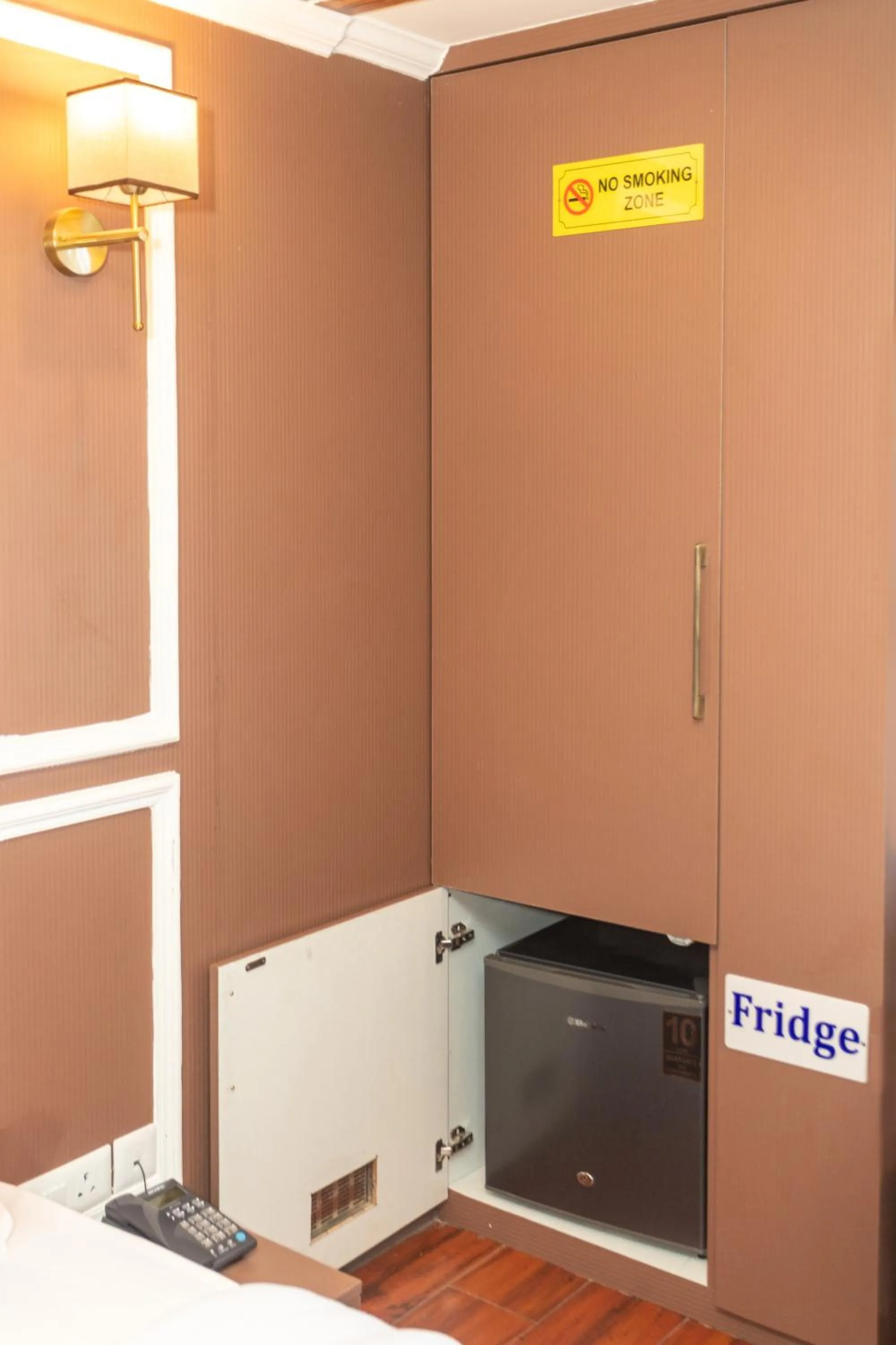 Area and facilities in Hotel Airport Deepshree