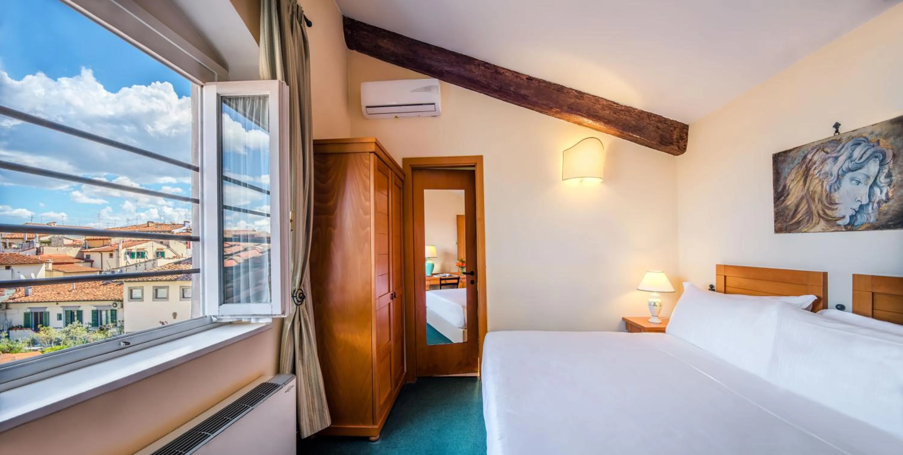 Bedroom, Bed in Hotel Botticelli